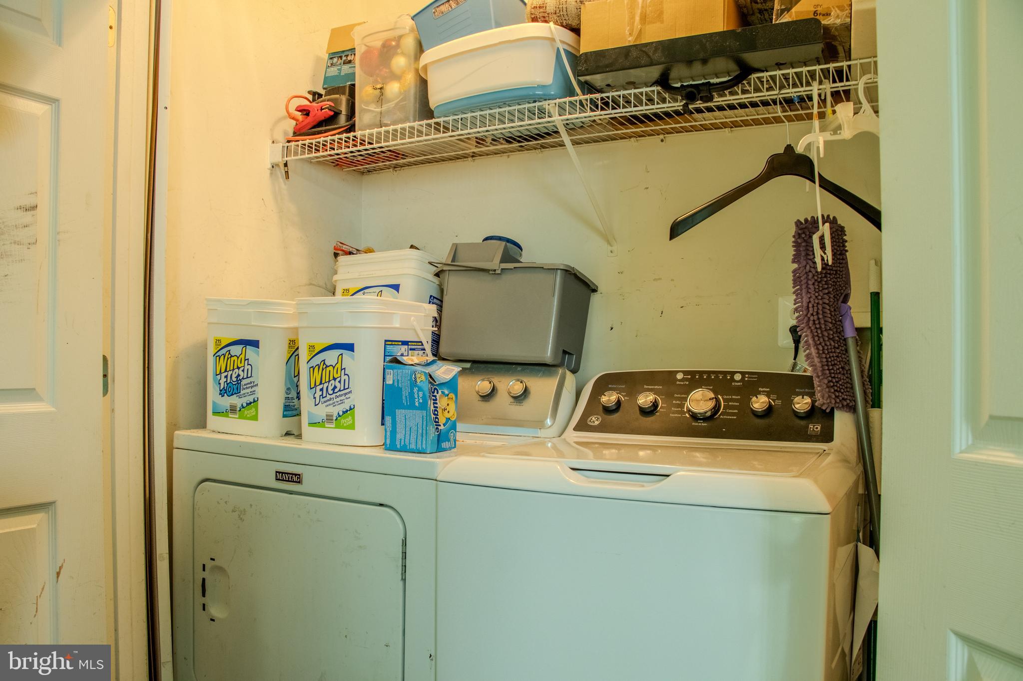 SEVEN OAKS - Residential