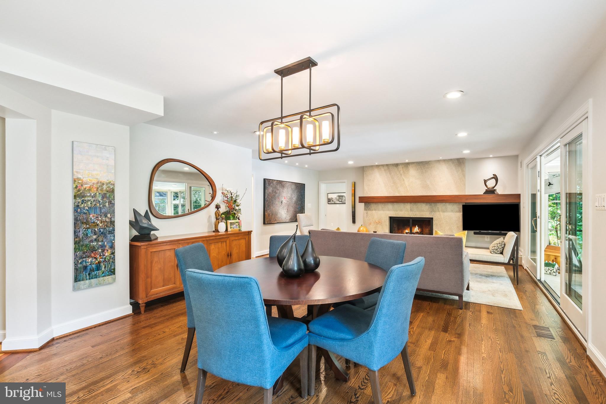 LUXMANOR - Residential