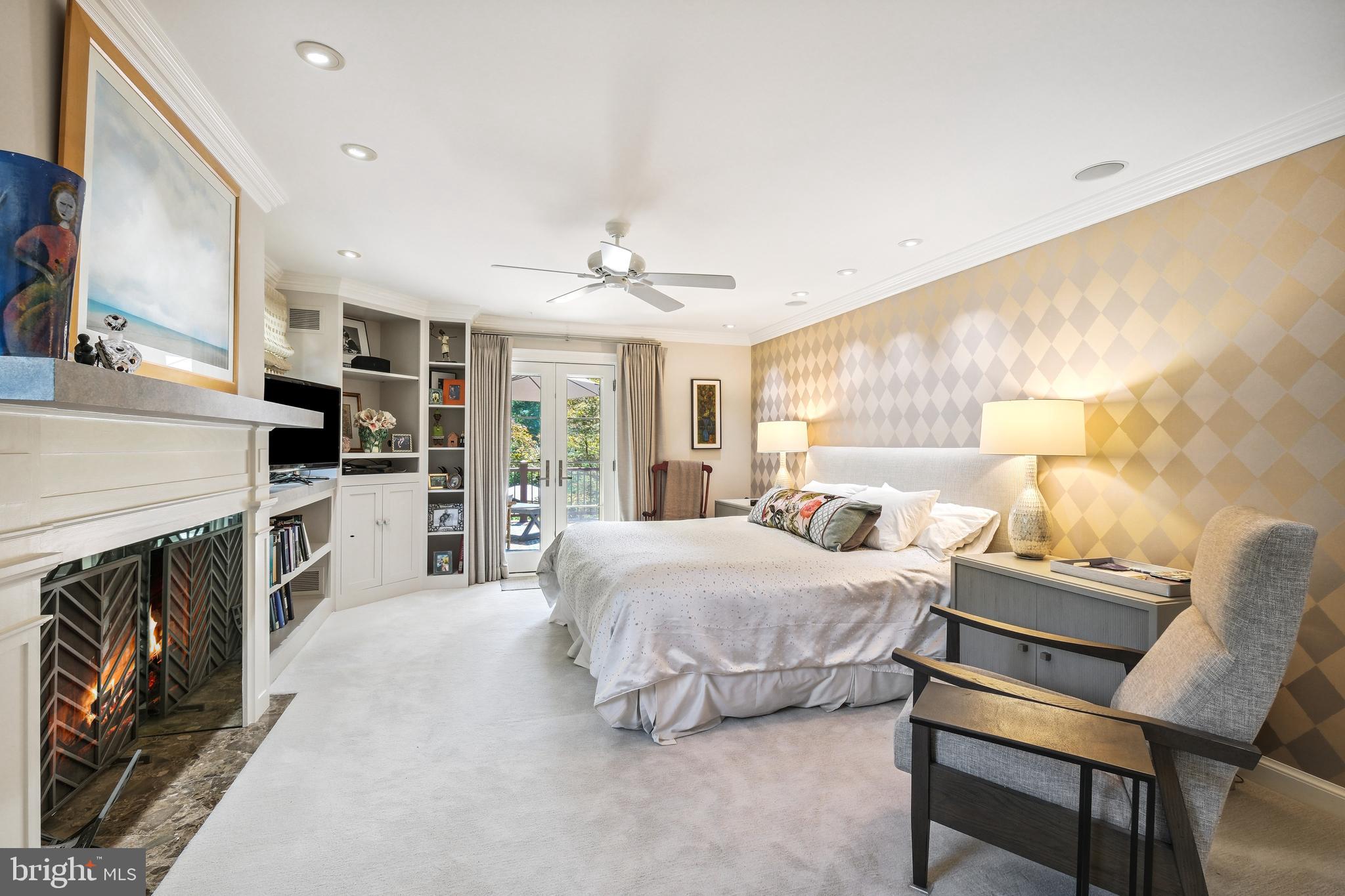 LUXMANOR - Residential