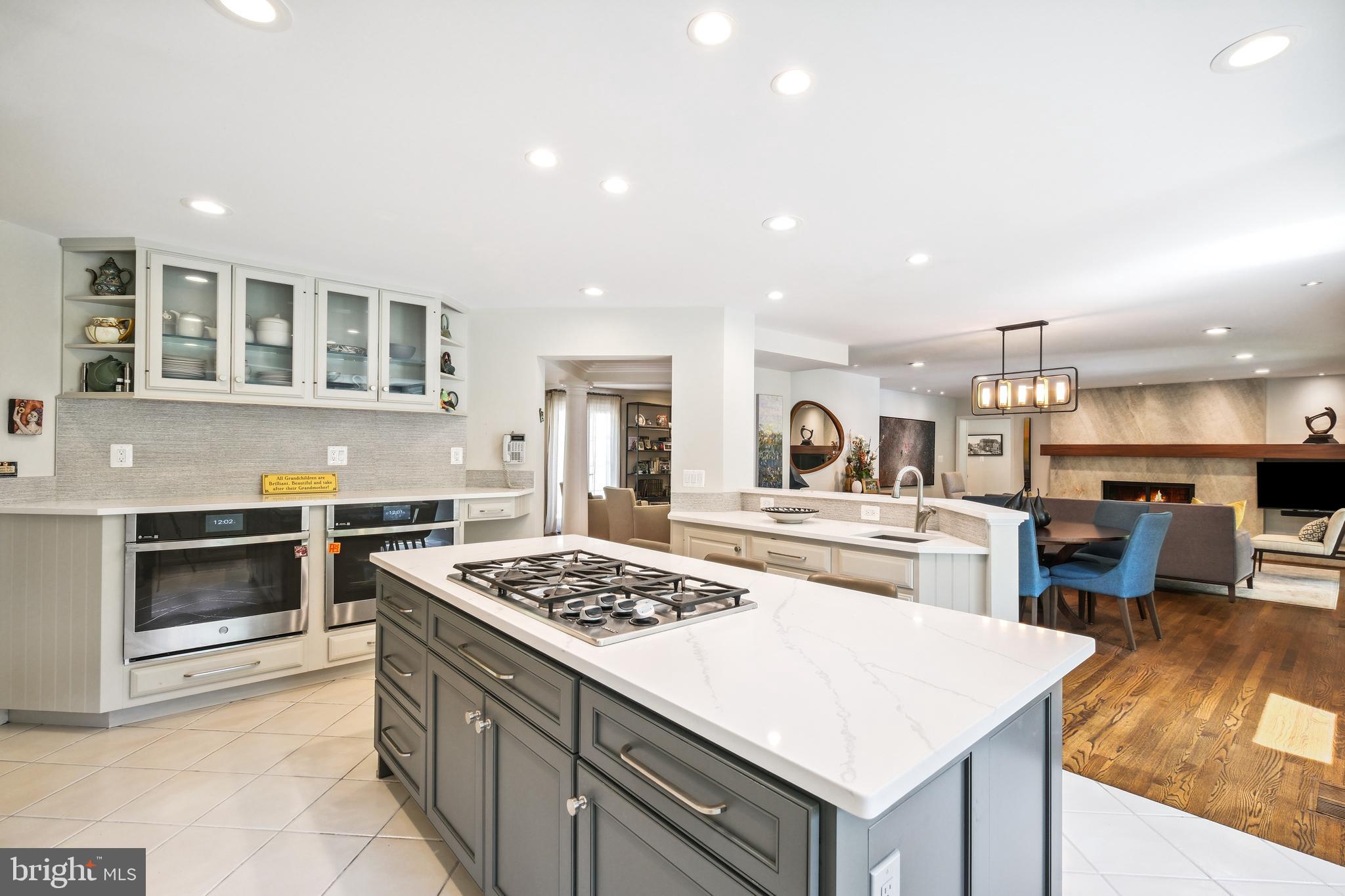 LUXMANOR - Residential