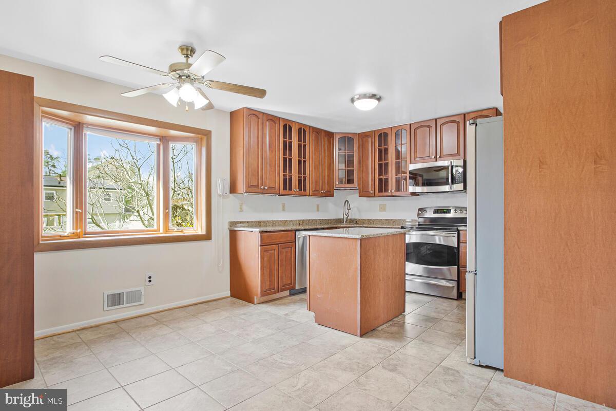 MAGNOLIA SPRINGS - Residential