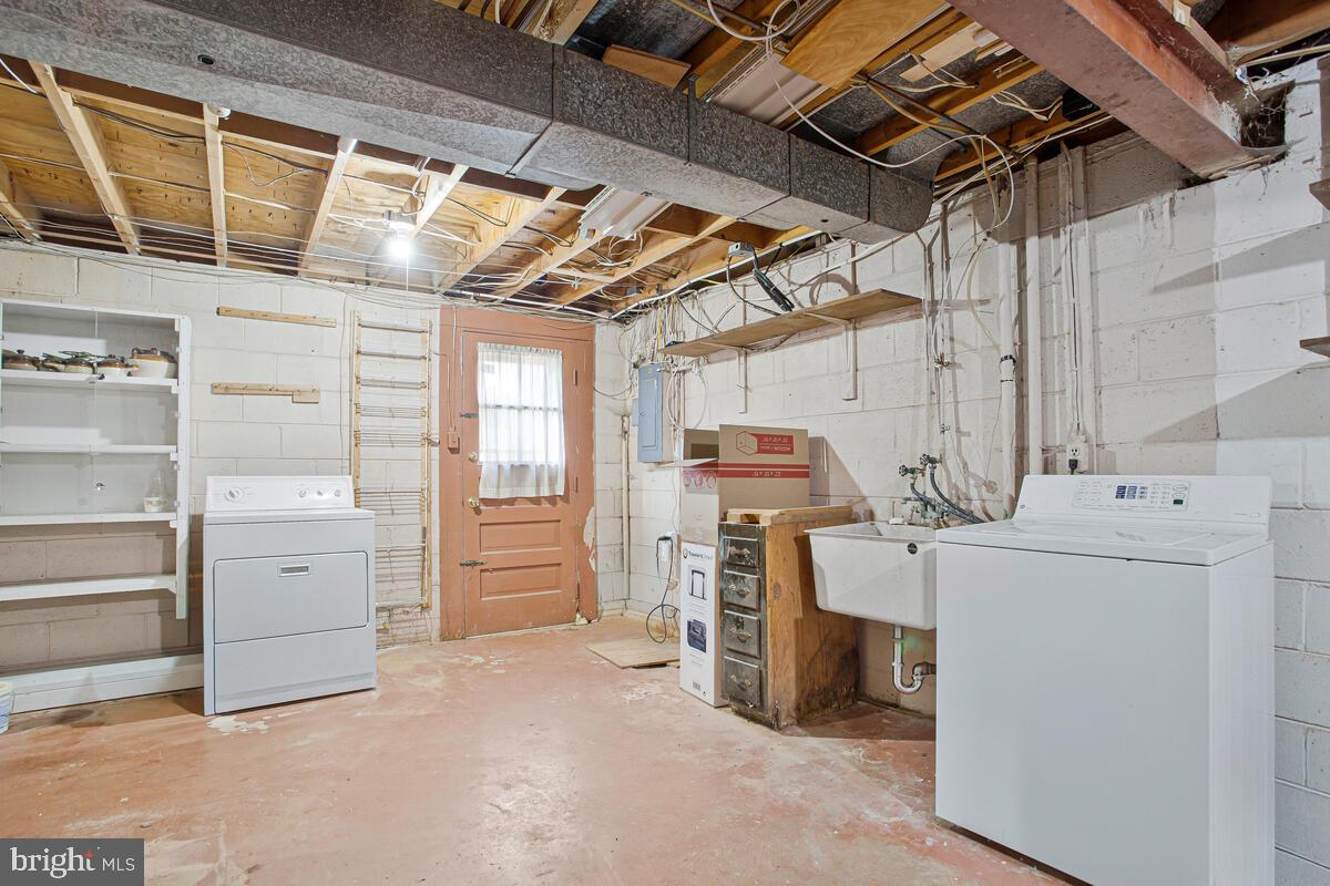 MAGNOLIA SPRINGS - Residential