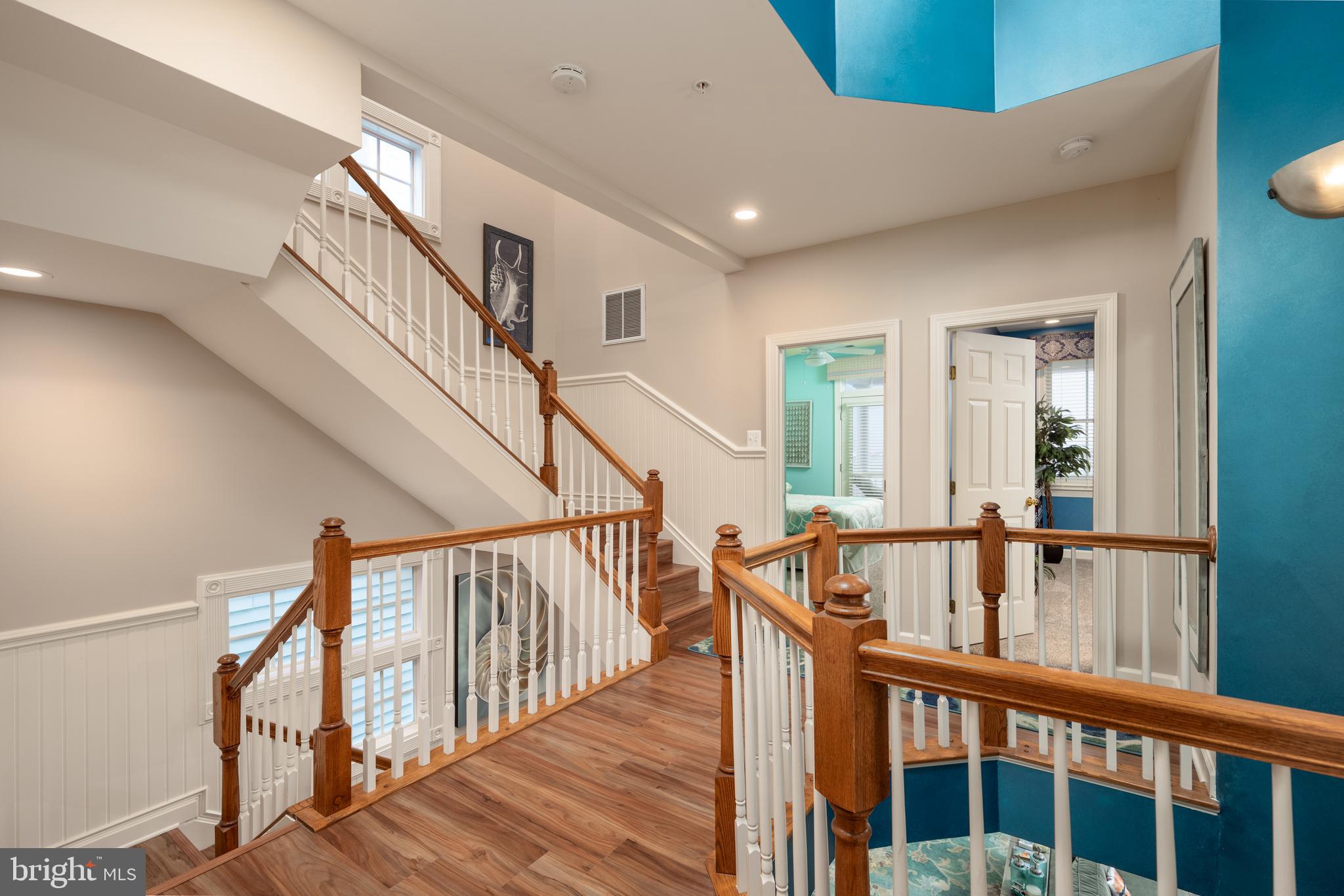 SUNSET ISLAND - Residential