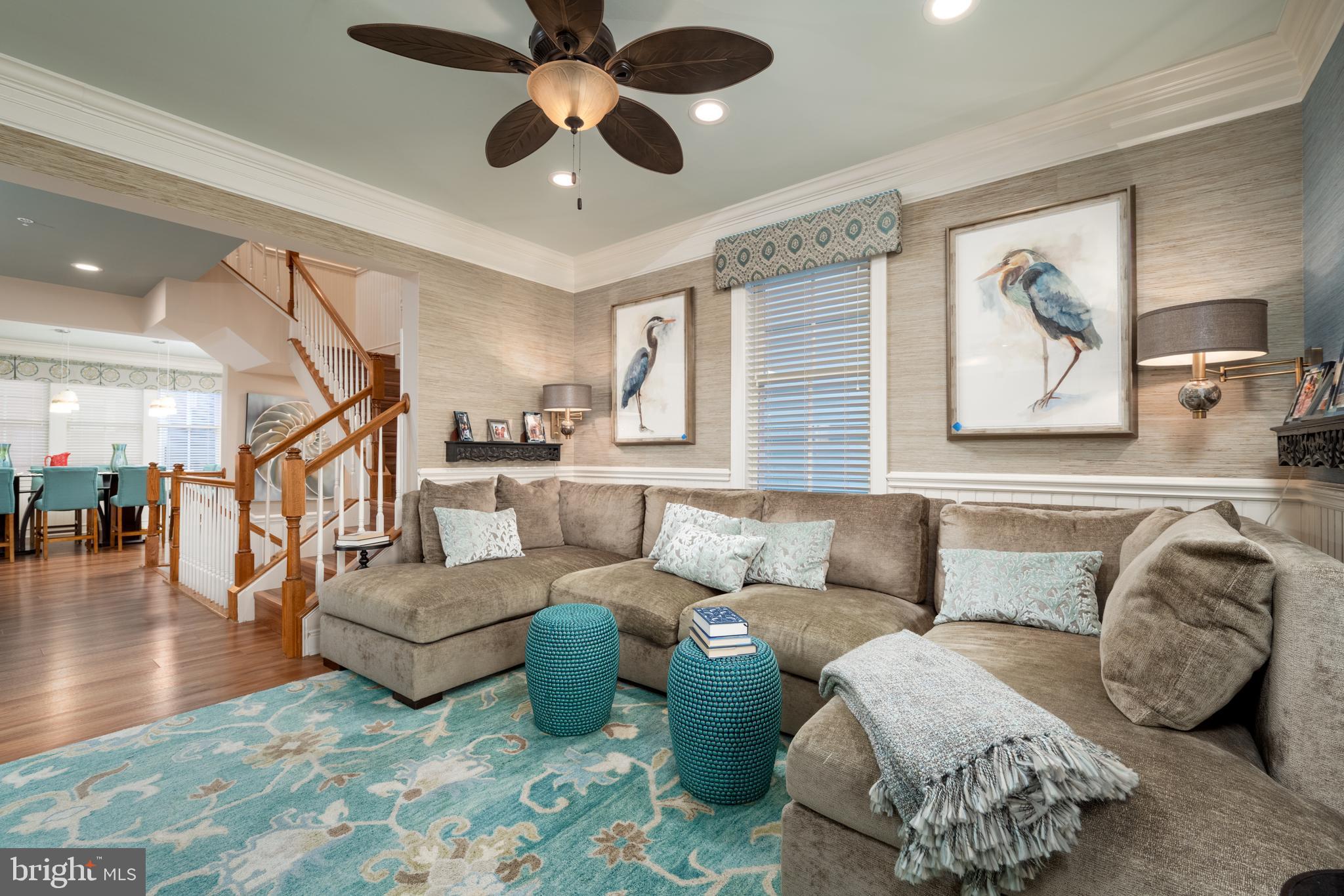 SUNSET ISLAND - Residential