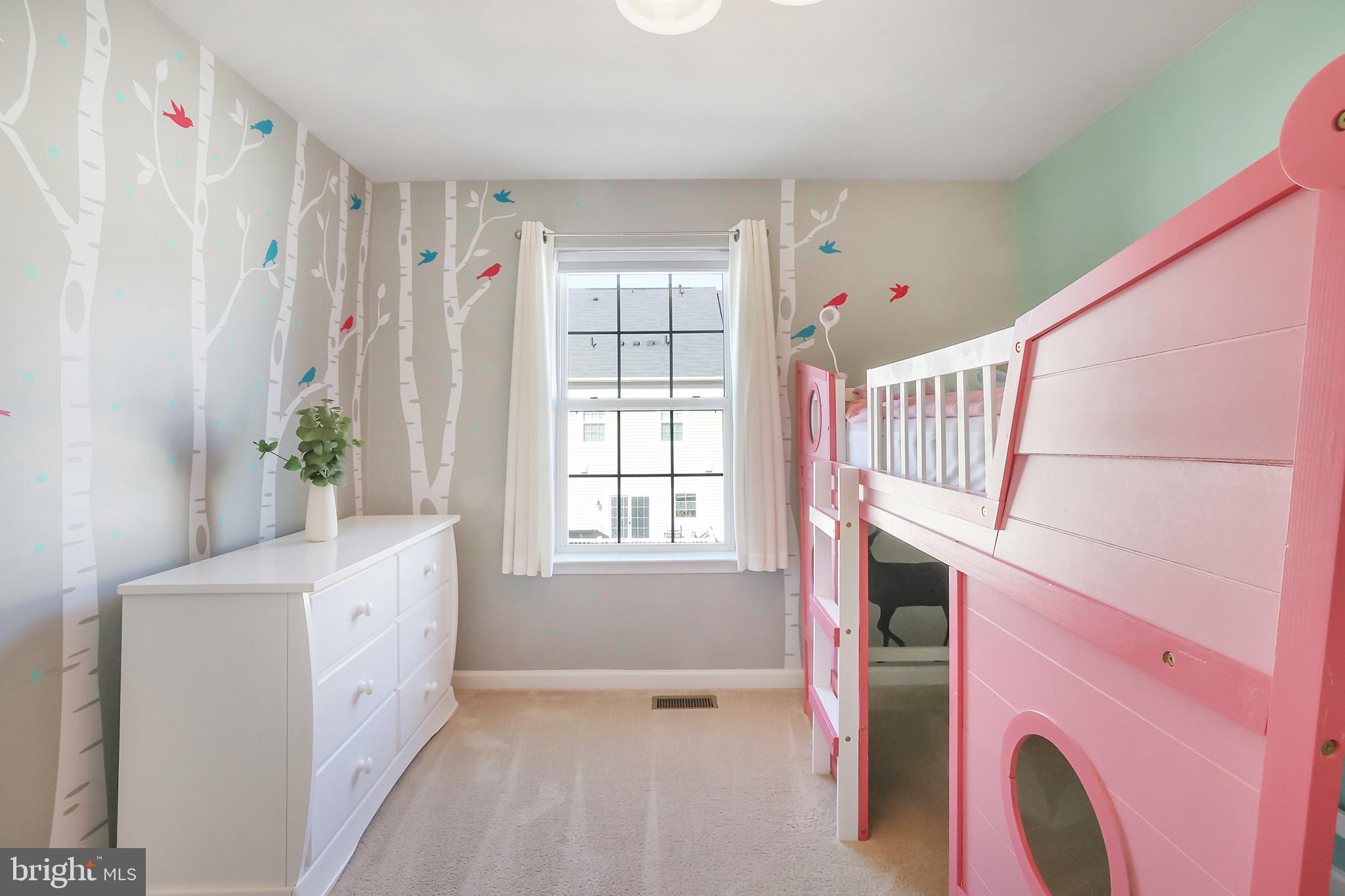 OXFORD SQUARE - Residential