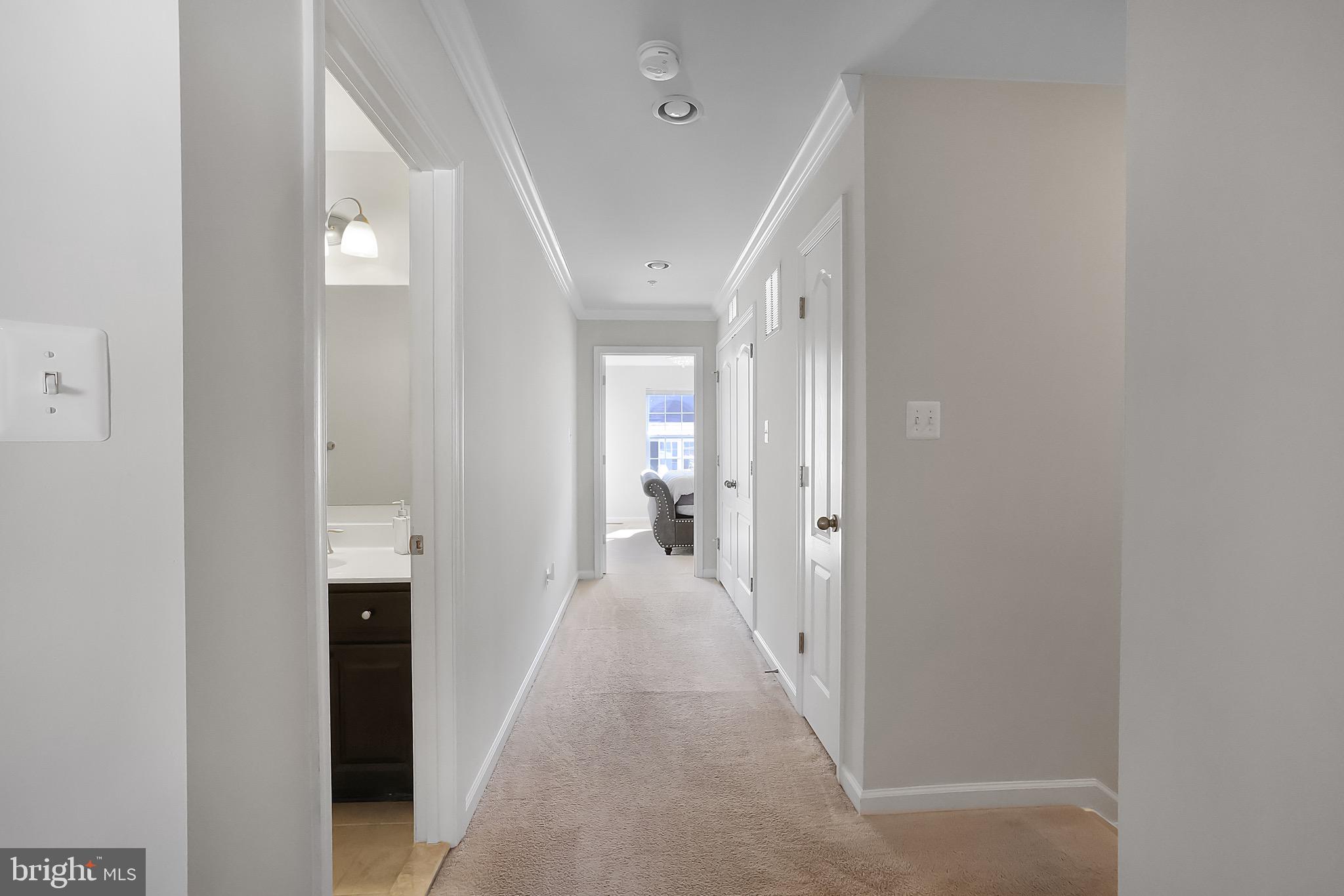 OXFORD SQUARE - Residential