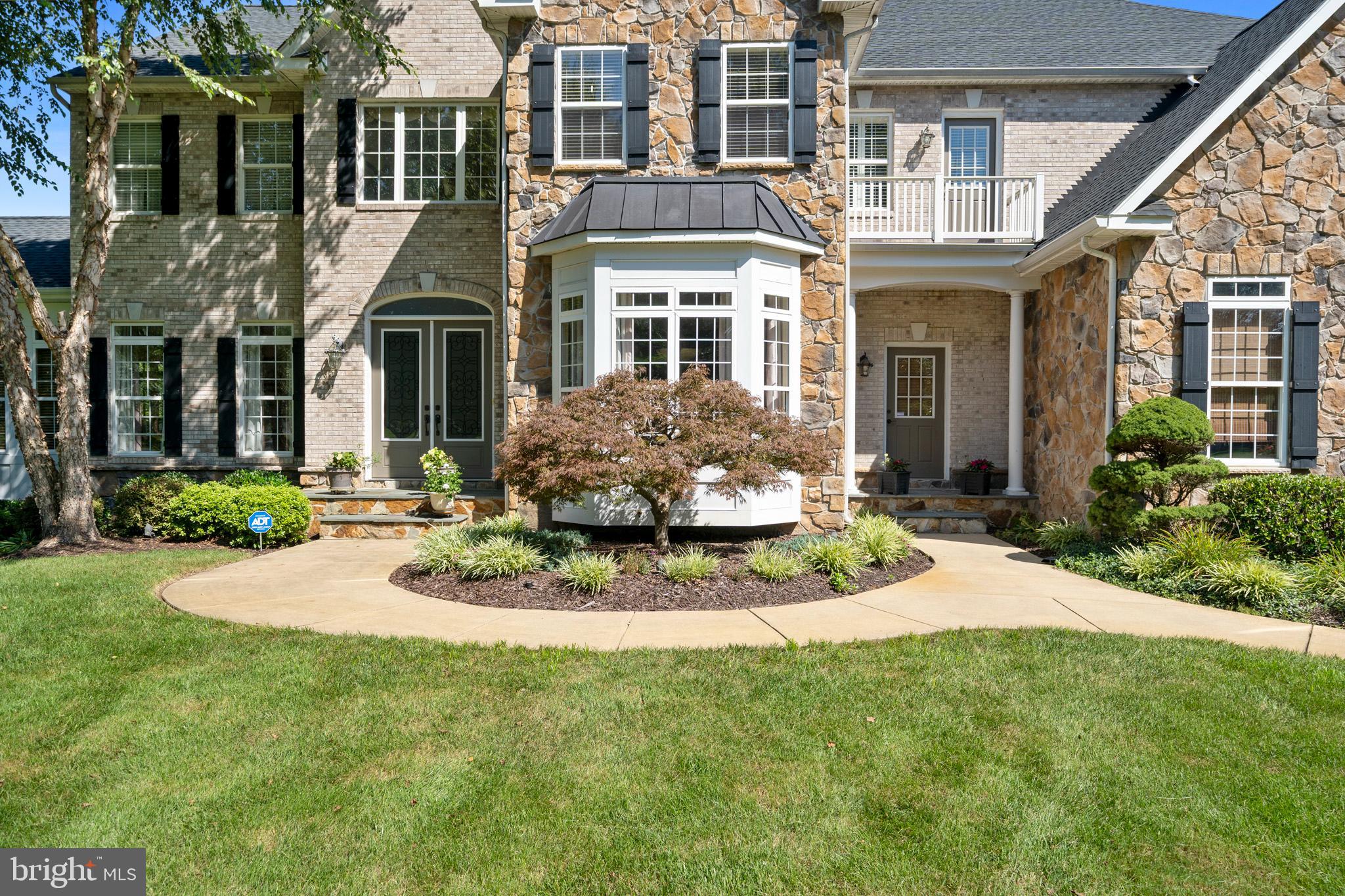 LYONS CREEK OVERLOOK - Residential