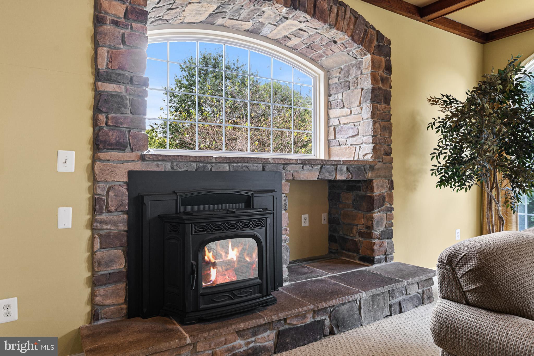 LYONS CREEK OVERLOOK - Residential