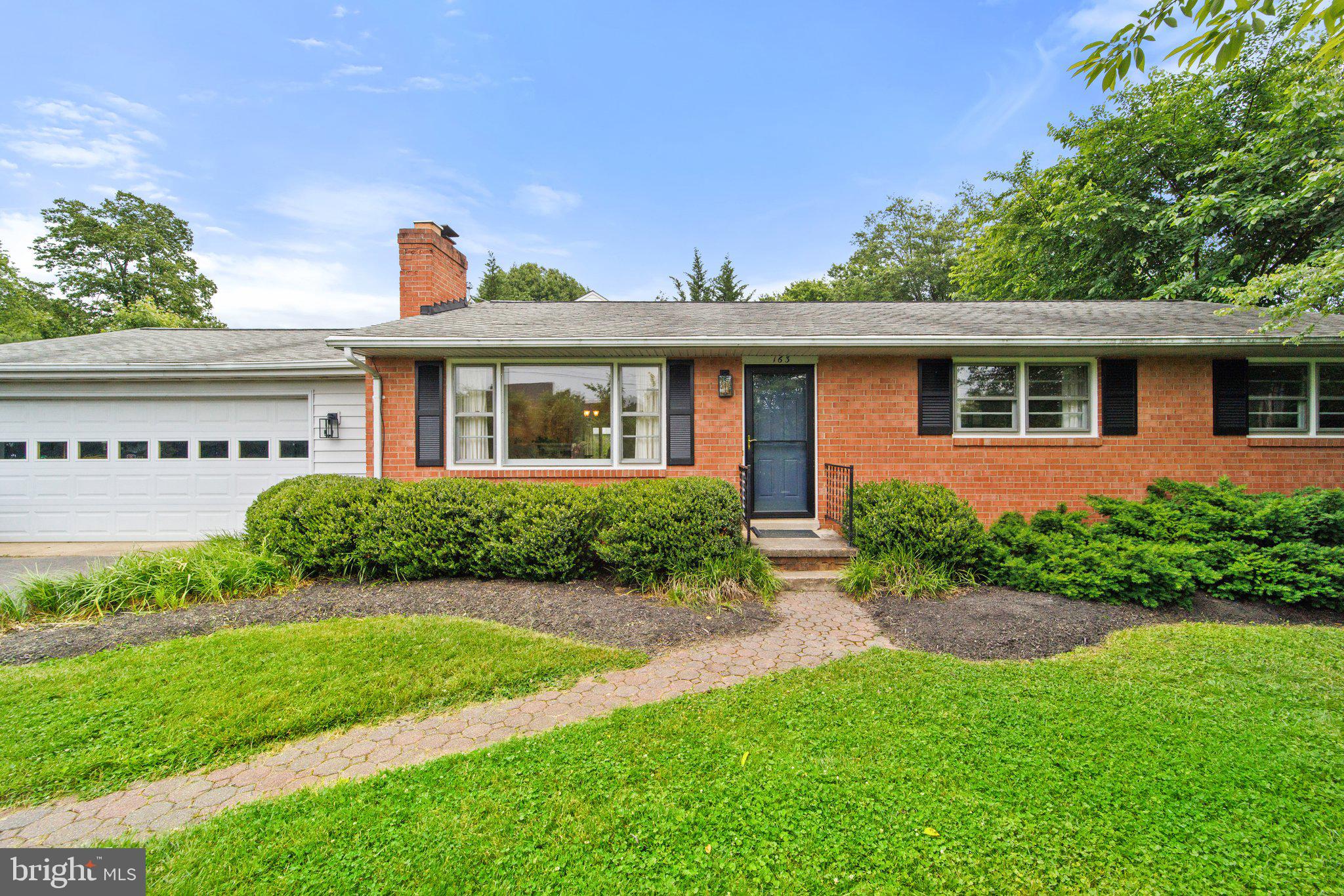 FRANCIS - Residential