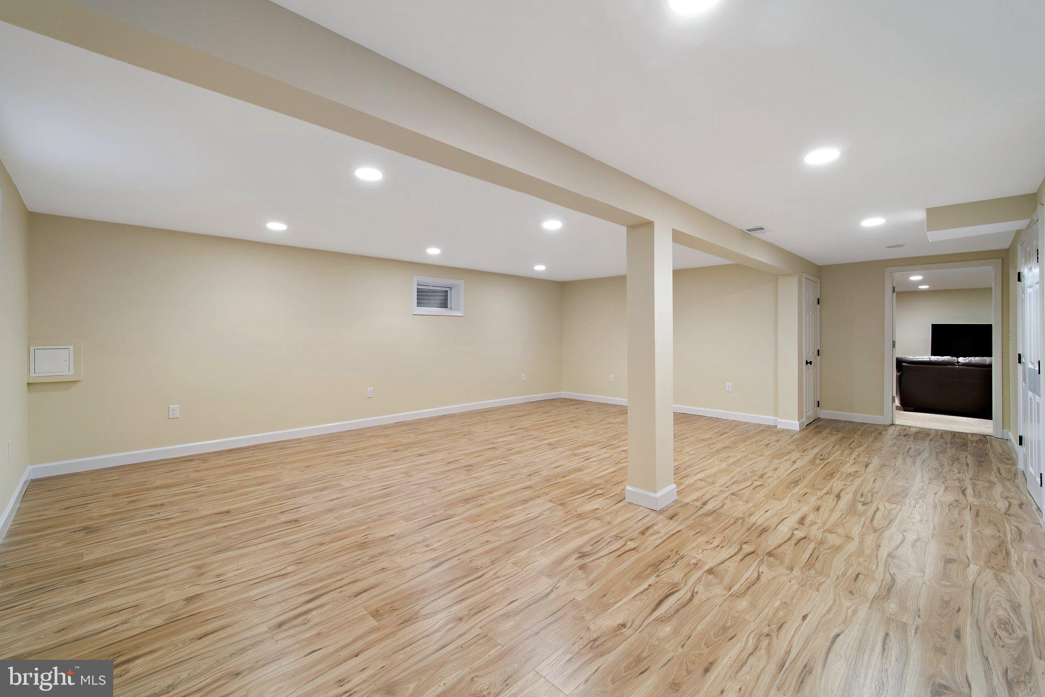 FRANCIS - Residential