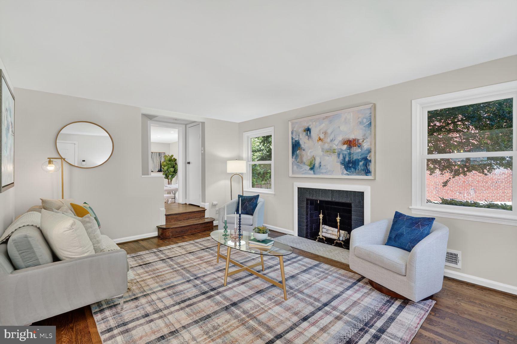 NORTH KENSINGTON - Residential