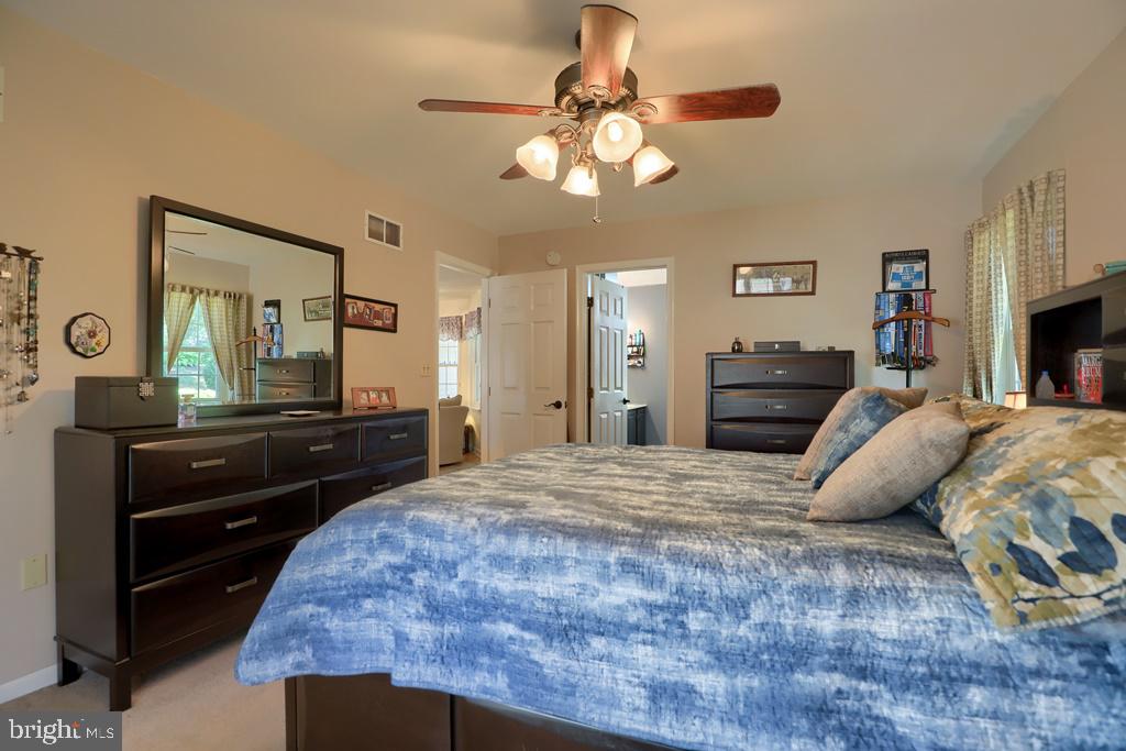 FALCON RIDGE - Residential