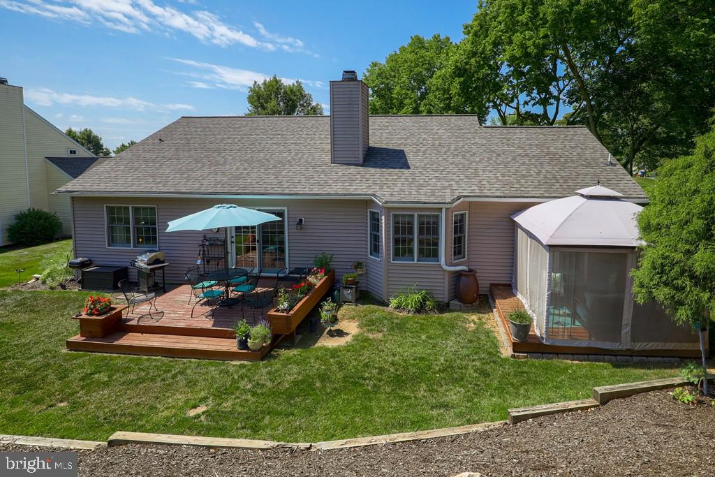 FALCON RIDGE - Residential