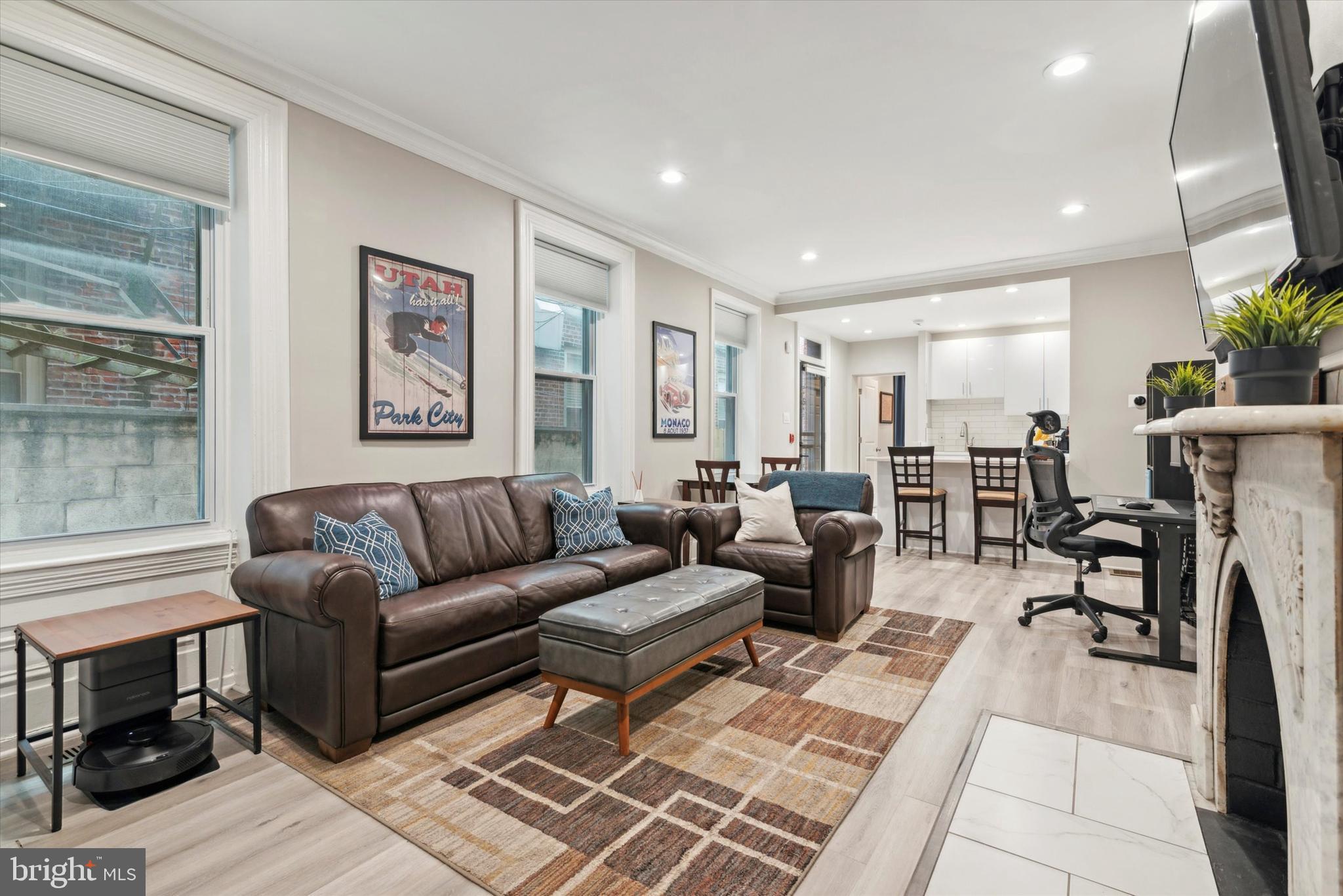 FAIRMOUNT - Residential Lease