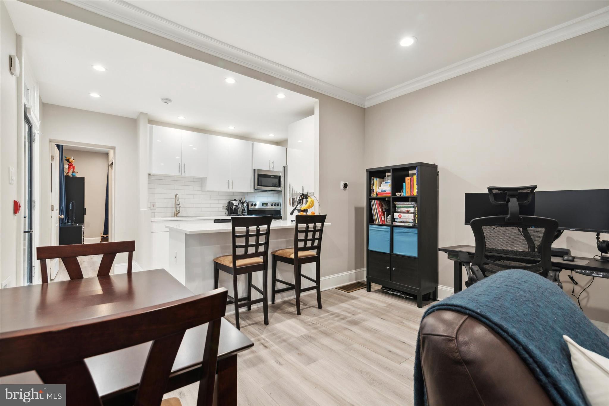 FAIRMOUNT - Residential Lease