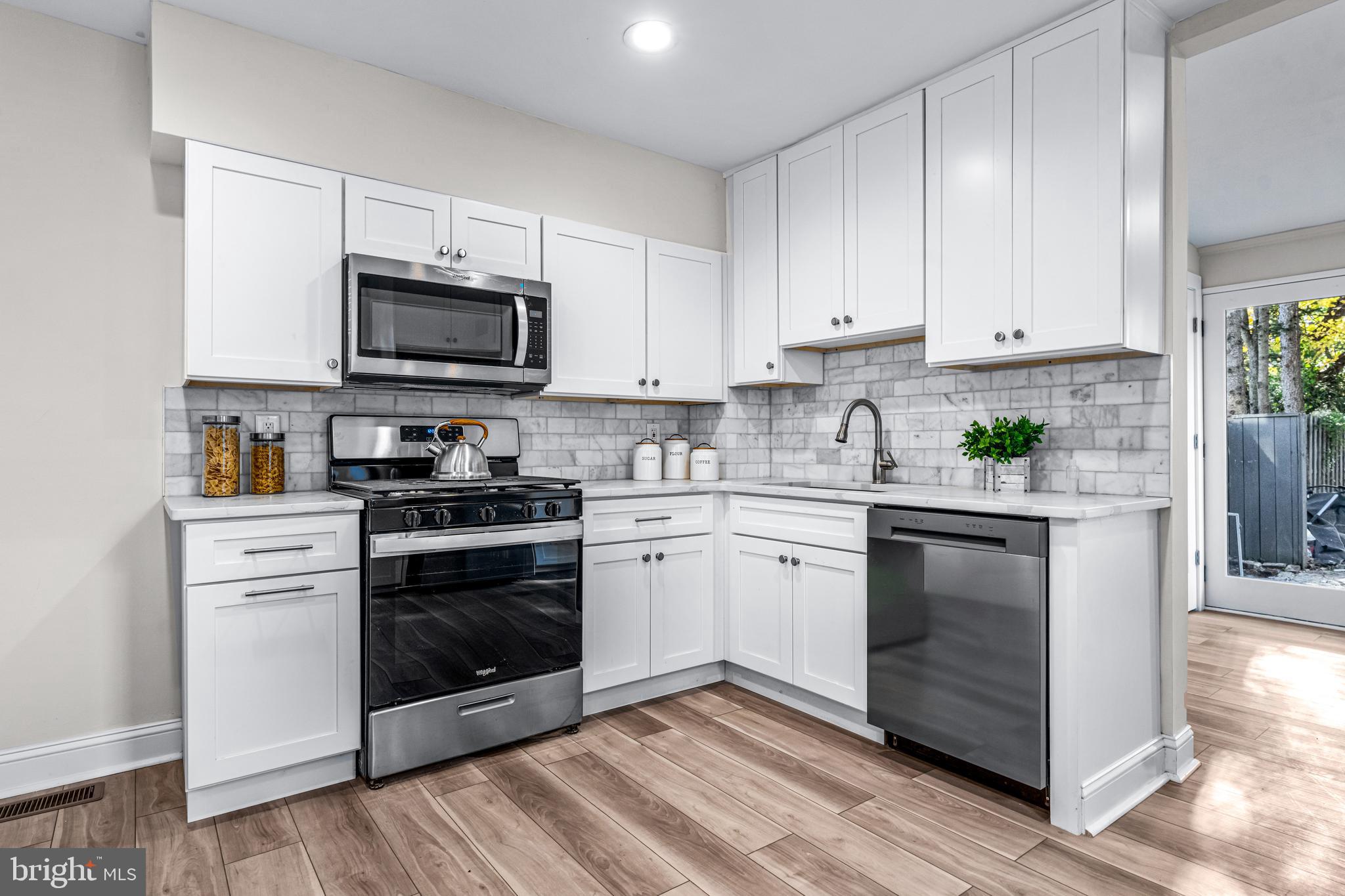 CONESTOGA VILLAGE - Residential