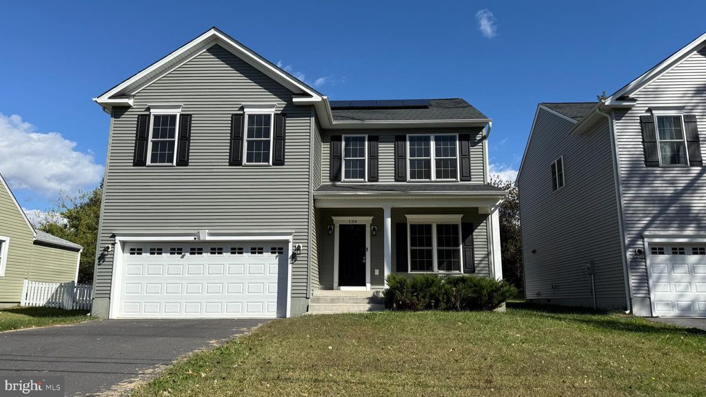 Photo of 139 Longstreet Avenue, FREDERICKSBURG, VA 22401 (MLS # VAFB2009154)