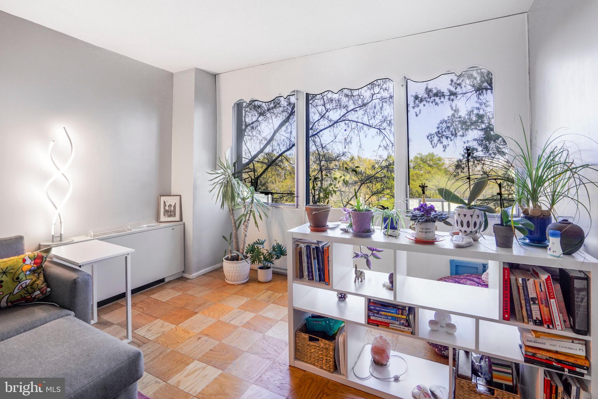 1301 DELAWARE AVENUE SW N-514