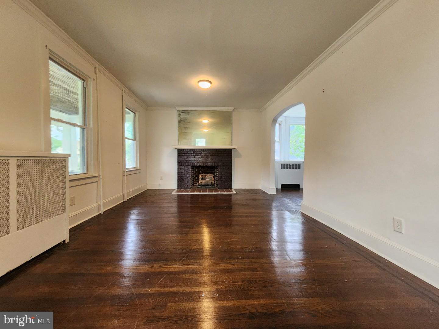 5107 MIDWOOD AVENUE