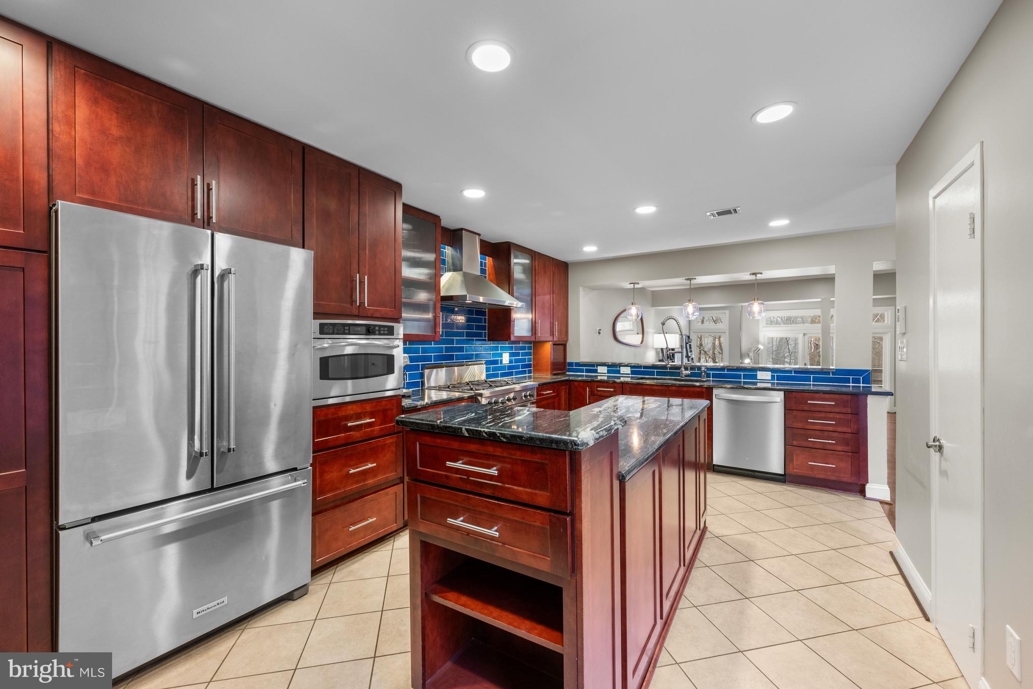 FAWSETT FARMS MANOR - Residential