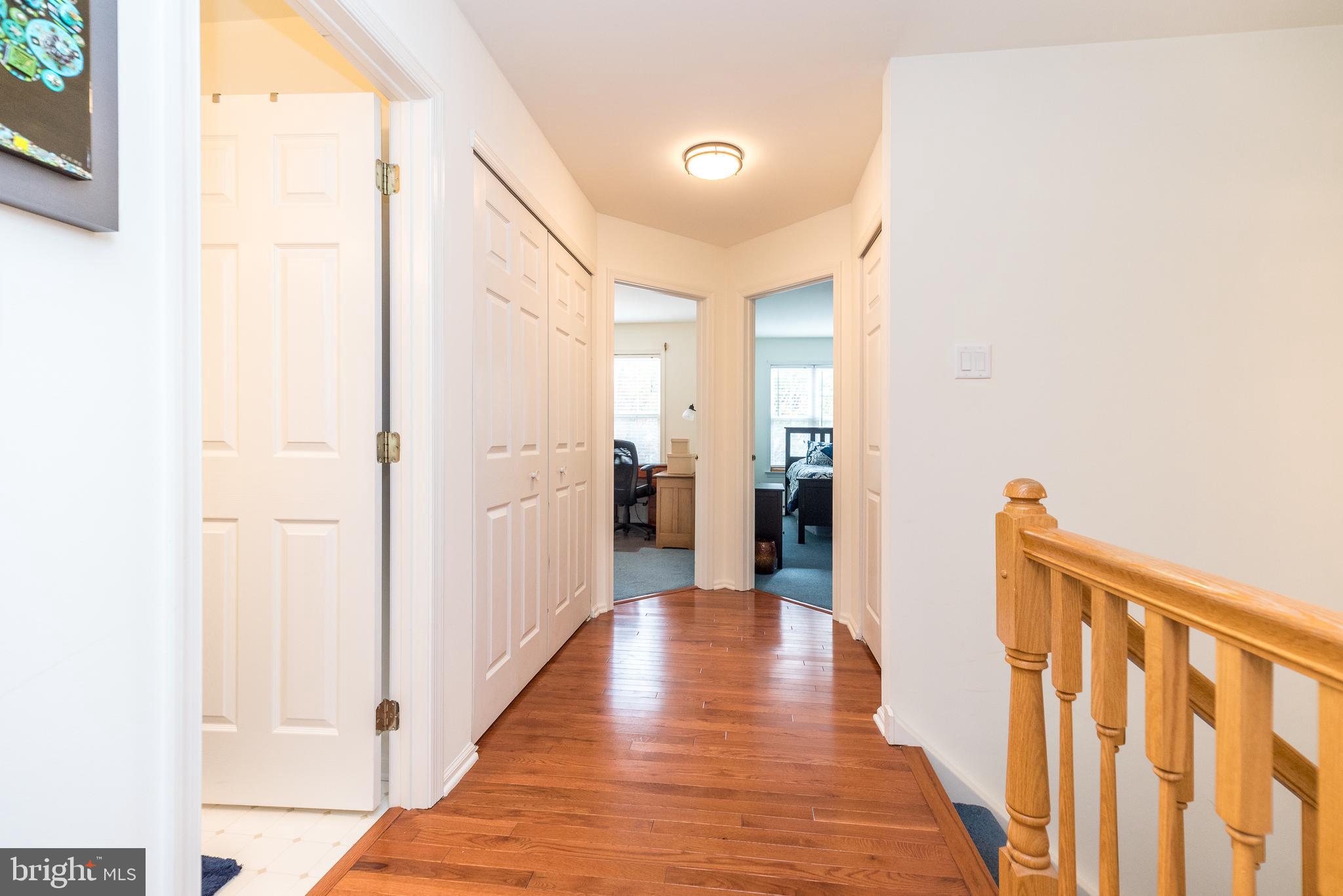 CHARING CROSS - Residential