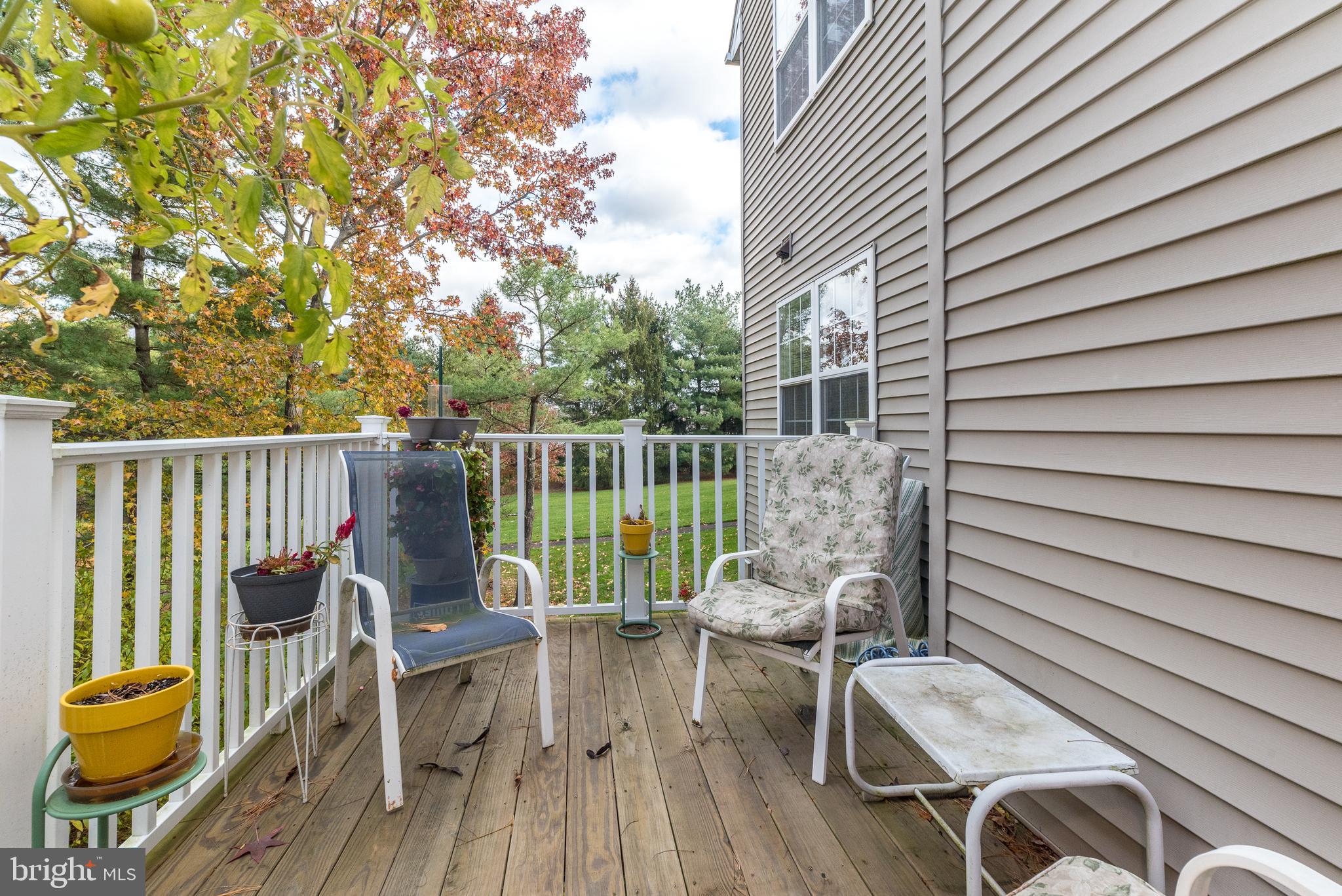 CHARING CROSS - Residential