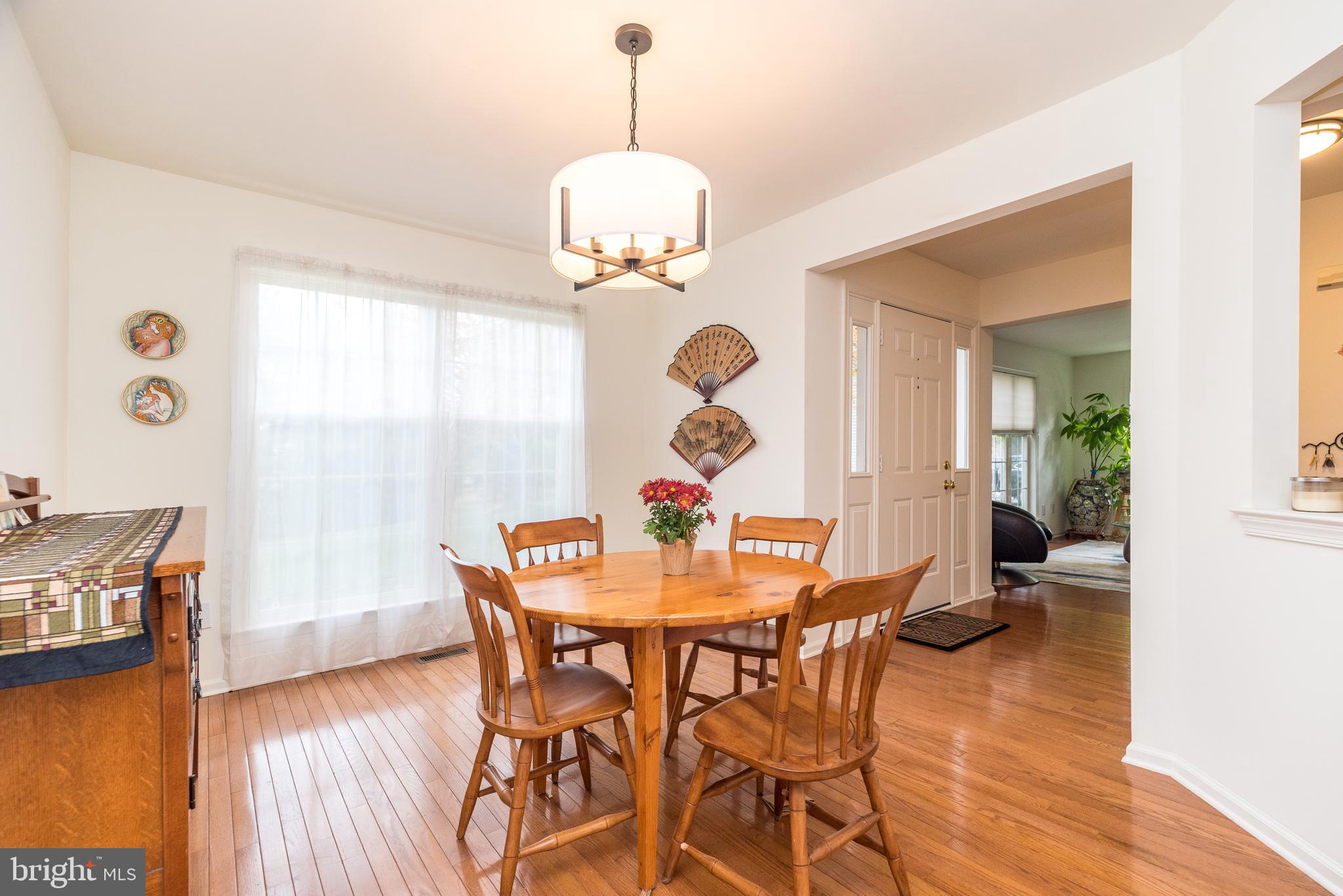 CHARING CROSS - Residential