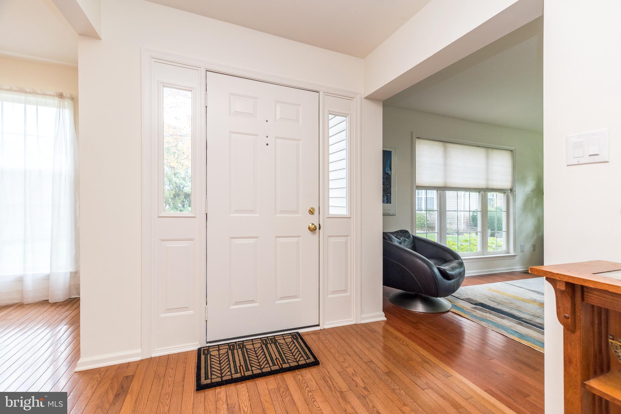 CHARING CROSS - Residential