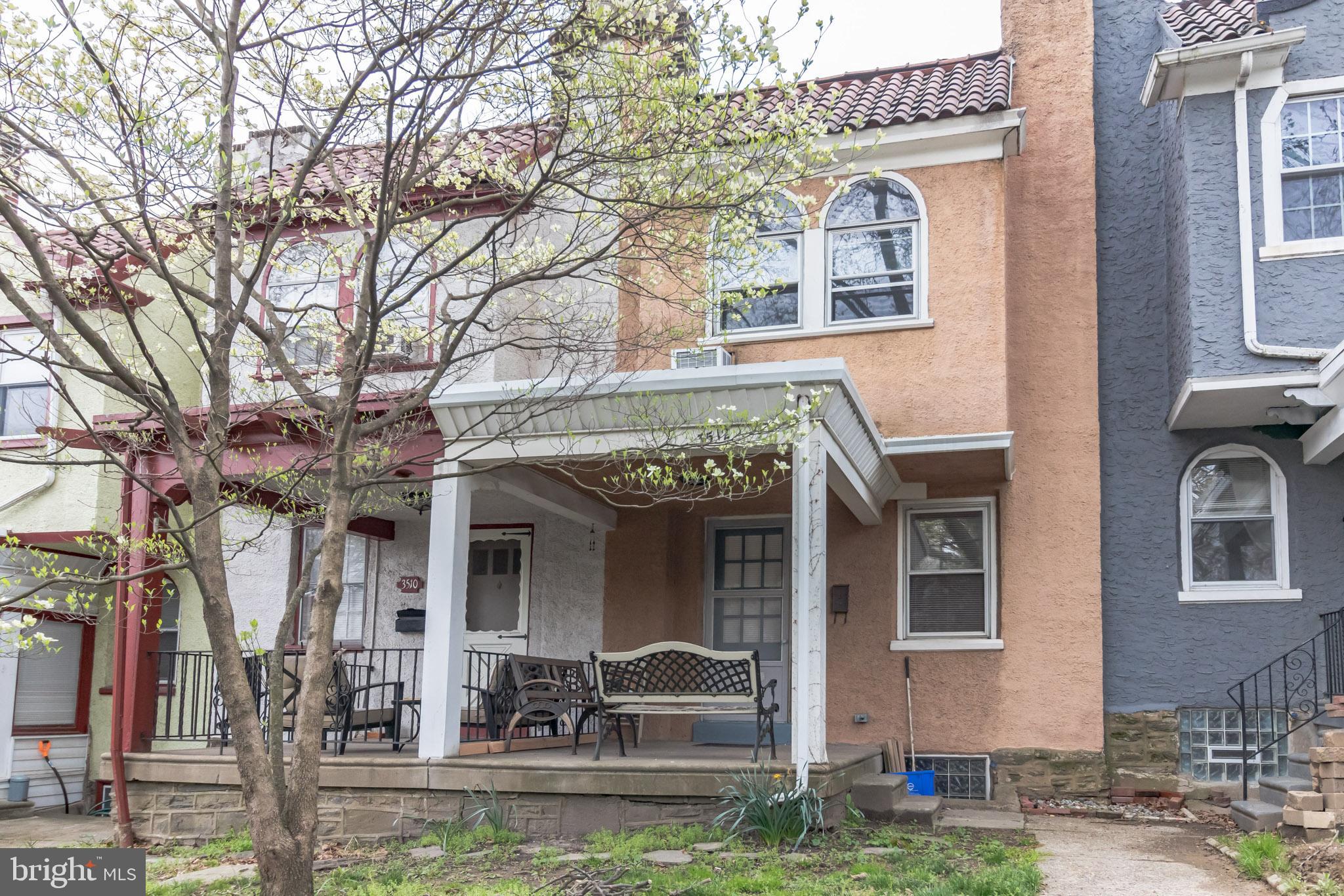 EAST FALLS - Residential Lease