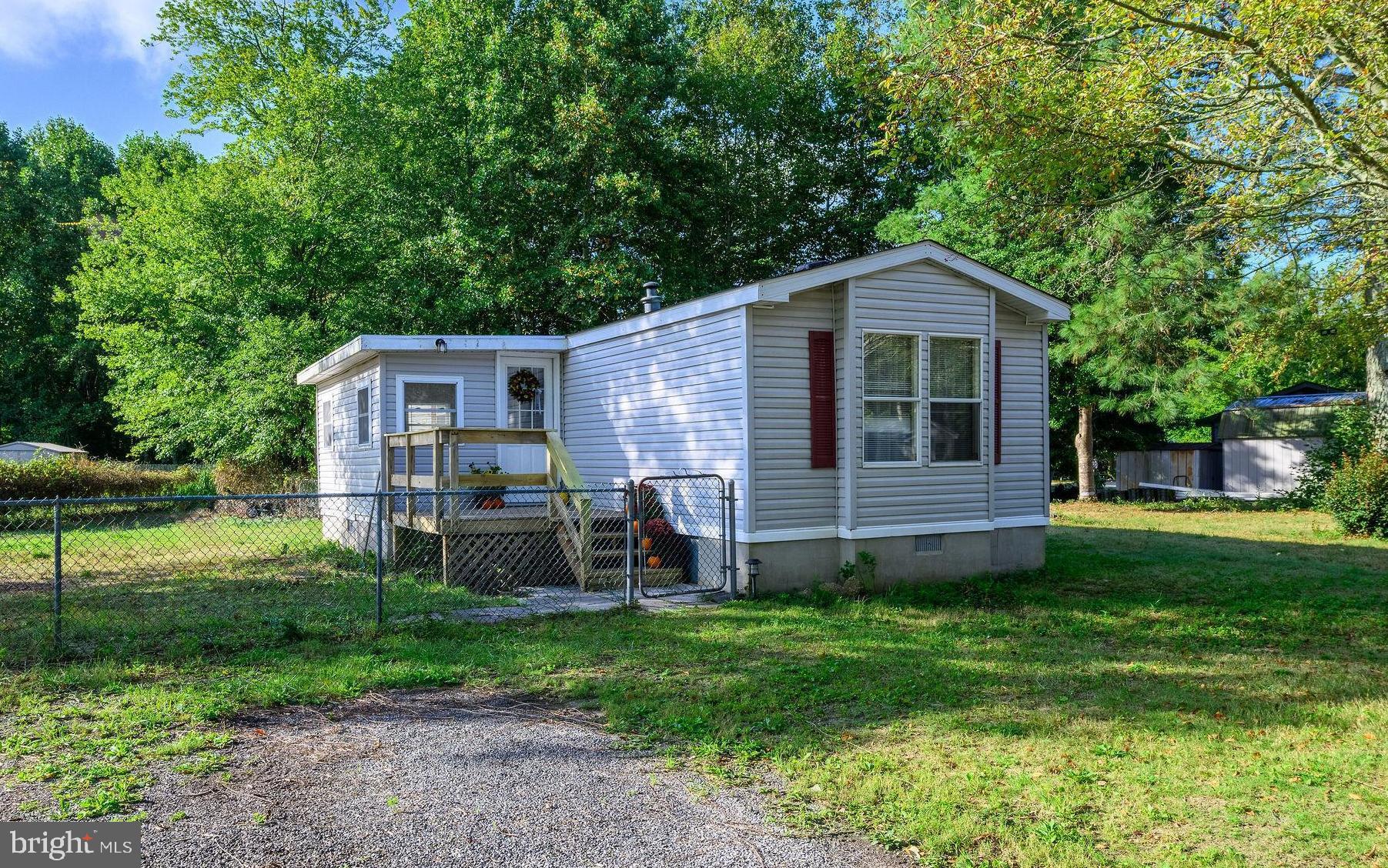 DEER RUN ACRES - Residential