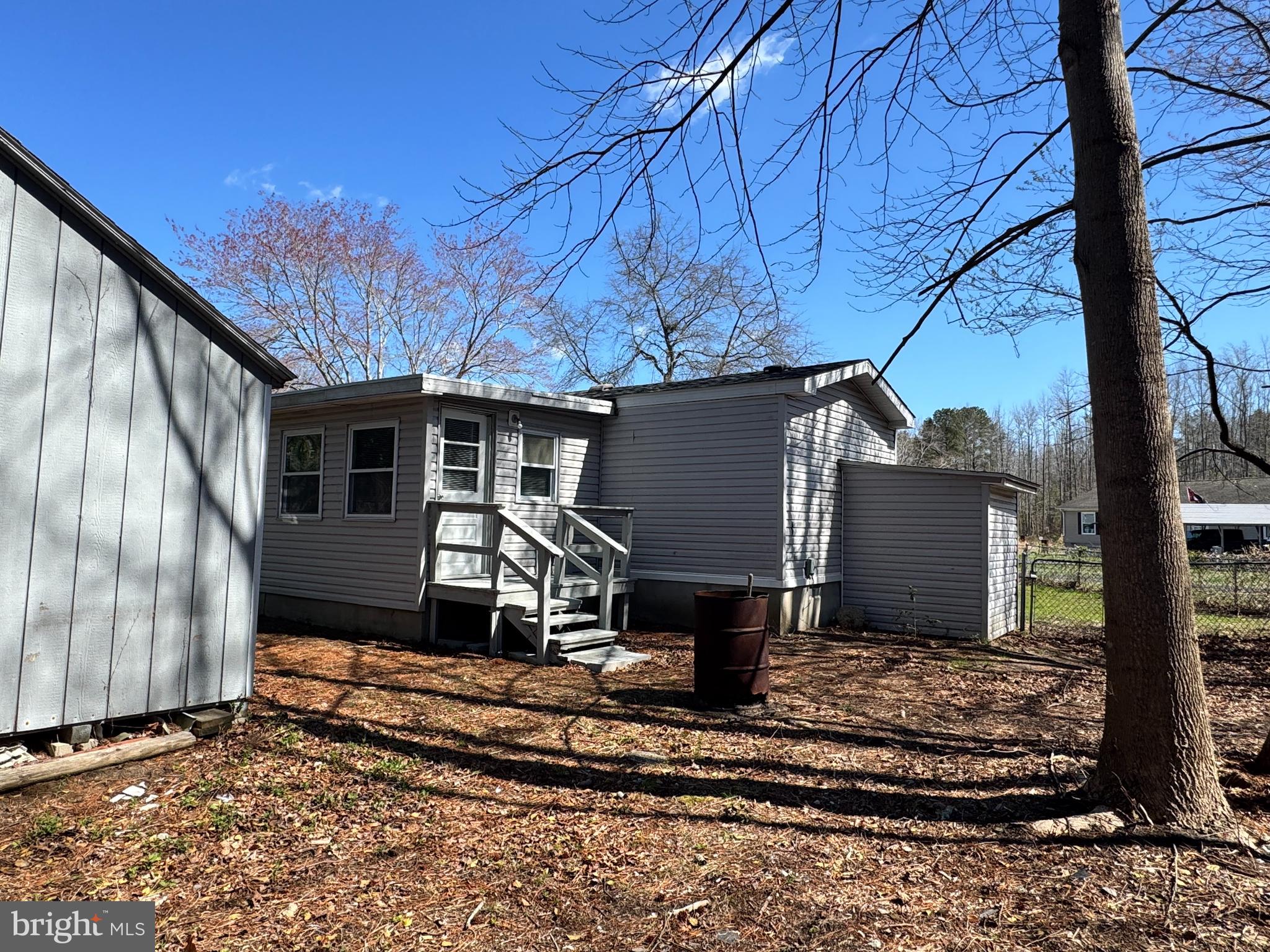 DEER RUN ACRES - Residential