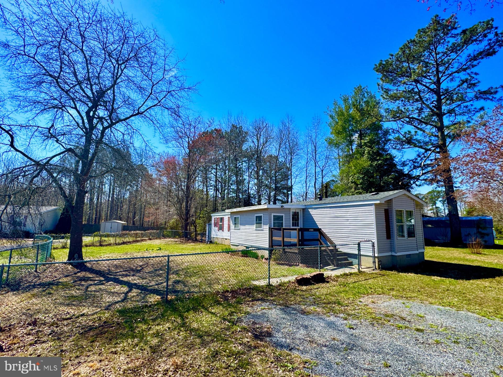 DEER RUN ACRES - Residential