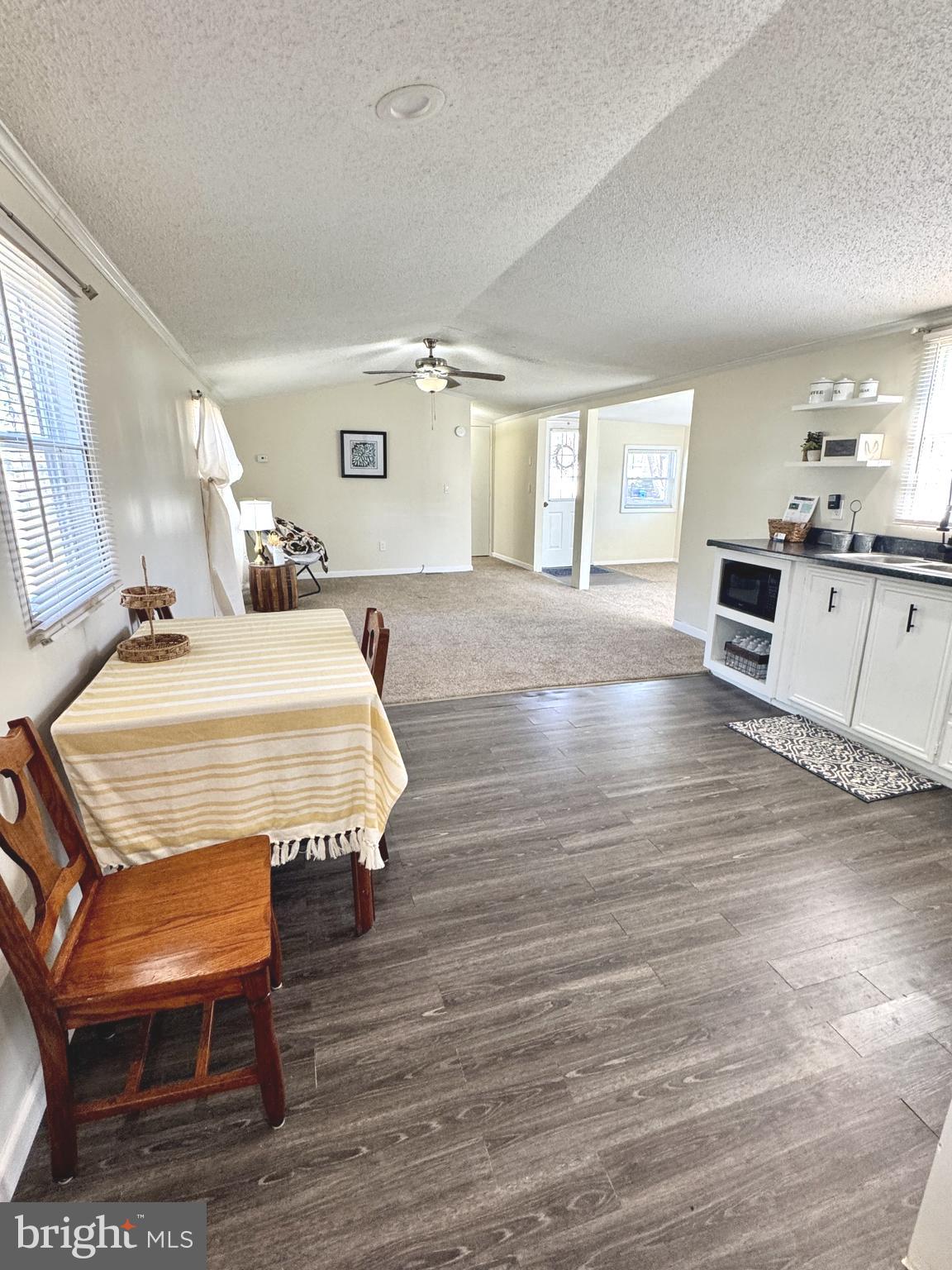 DEER RUN ACRES - Residential