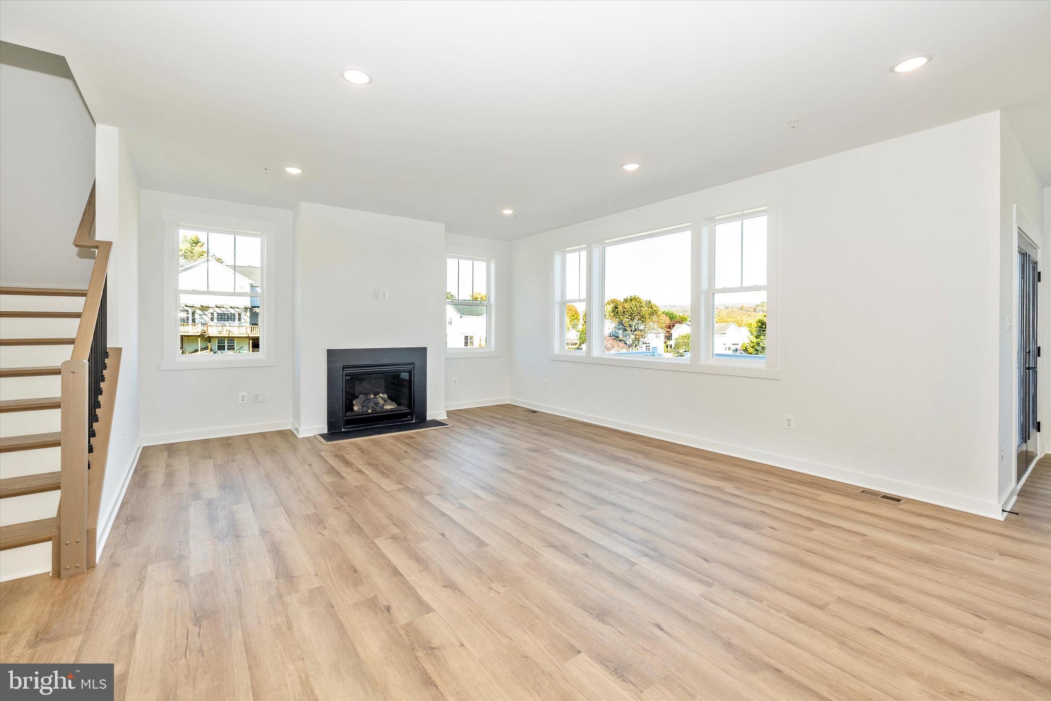 FAIRWAYS AT GREENCASTLE GREENS - Residential