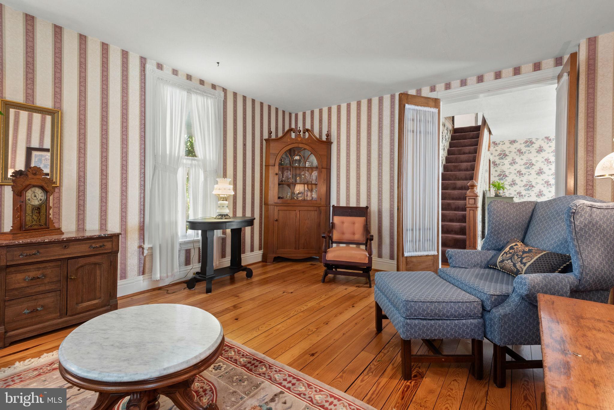 SOUTHWEST CITY - Residential