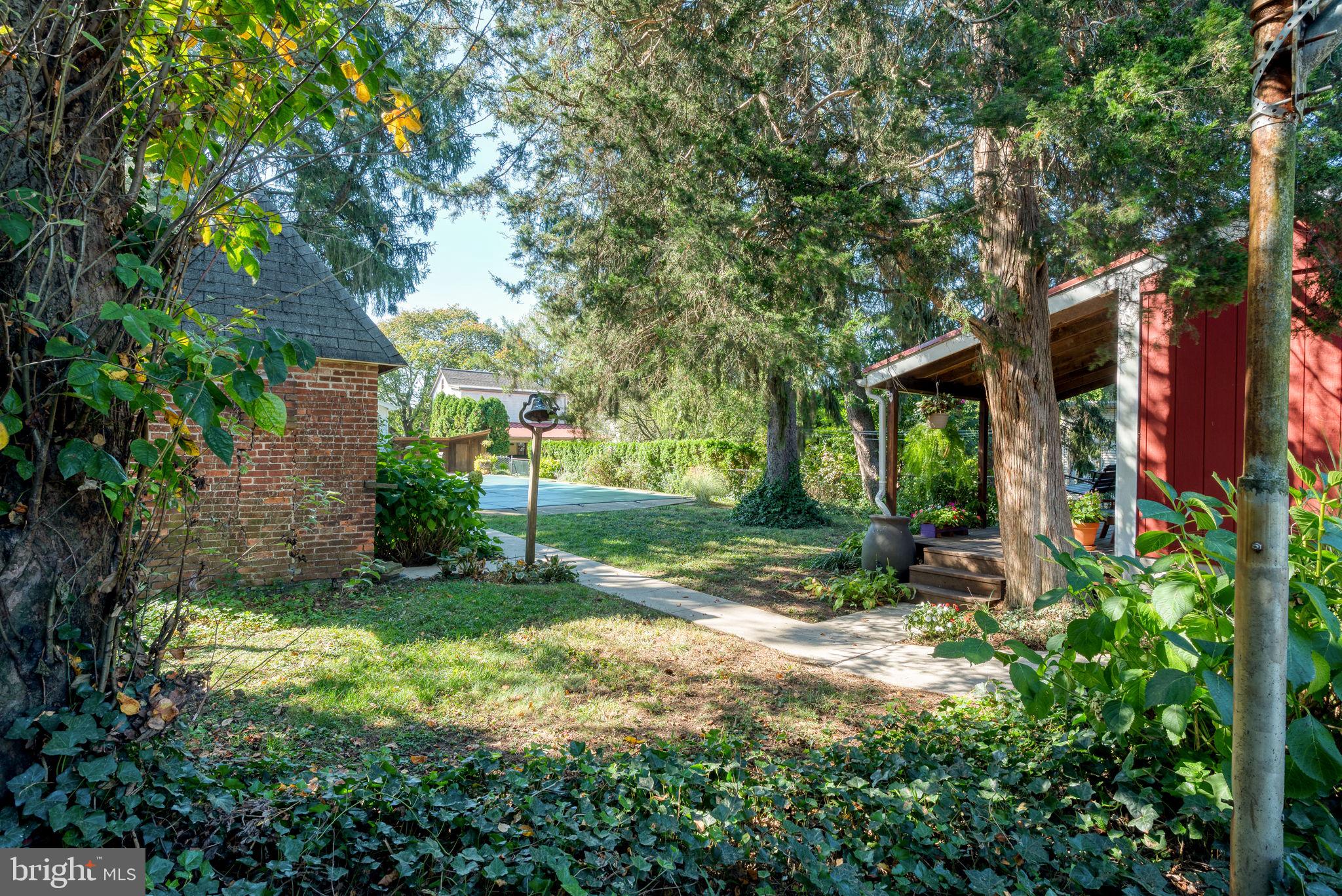 SOUTHWEST CITY - Residential