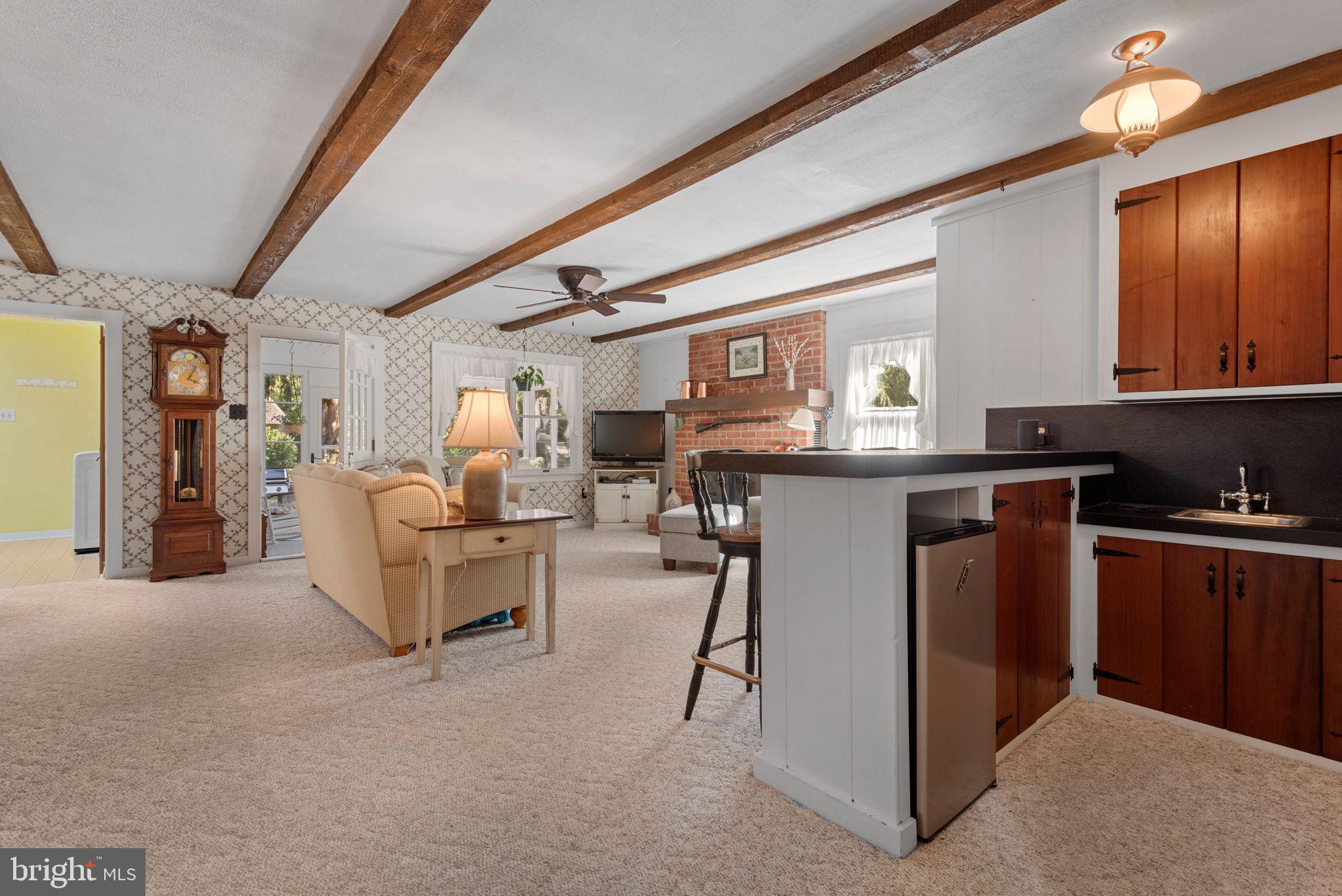 SOUTHWEST CITY - Residential