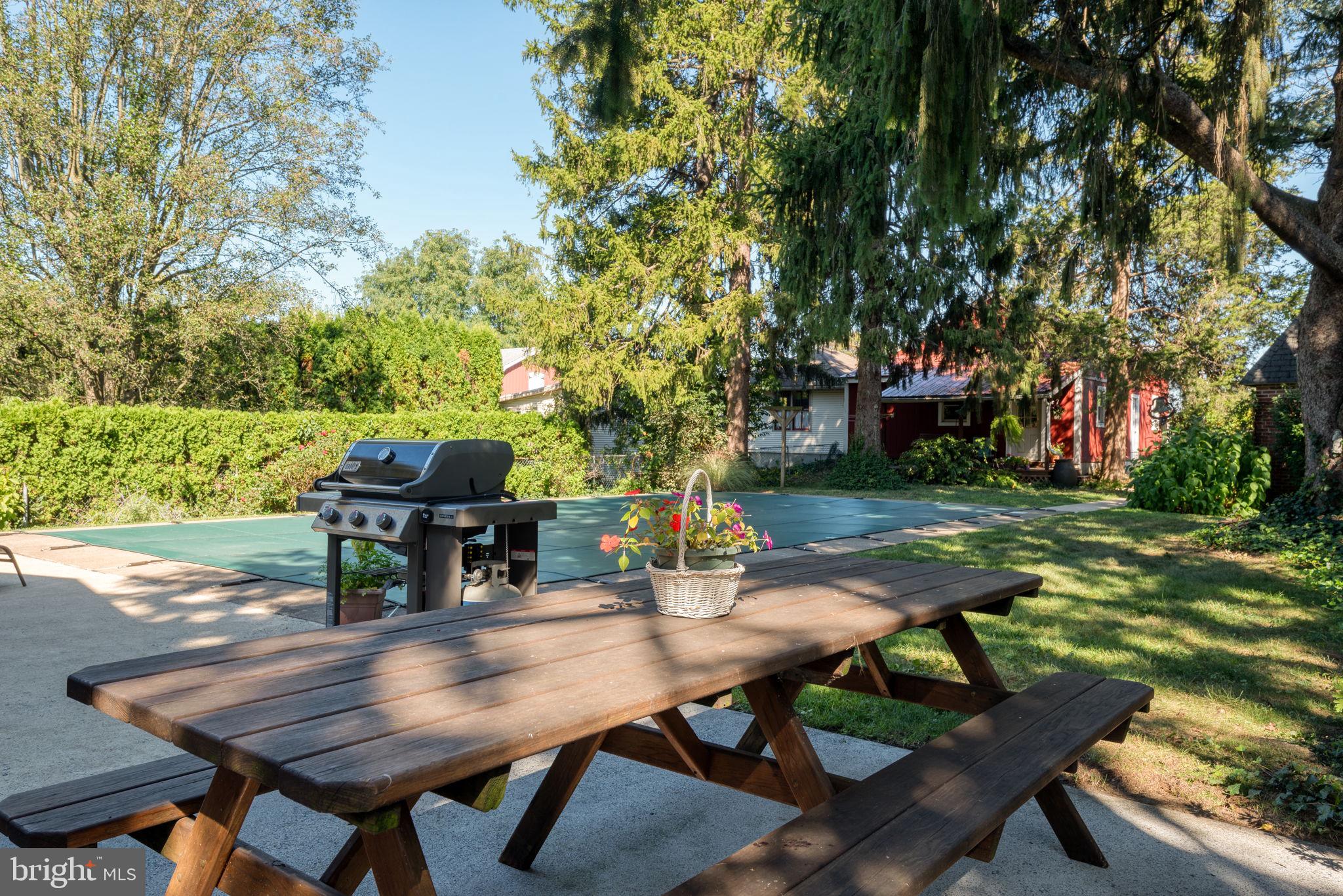 SOUTHWEST CITY - Residential