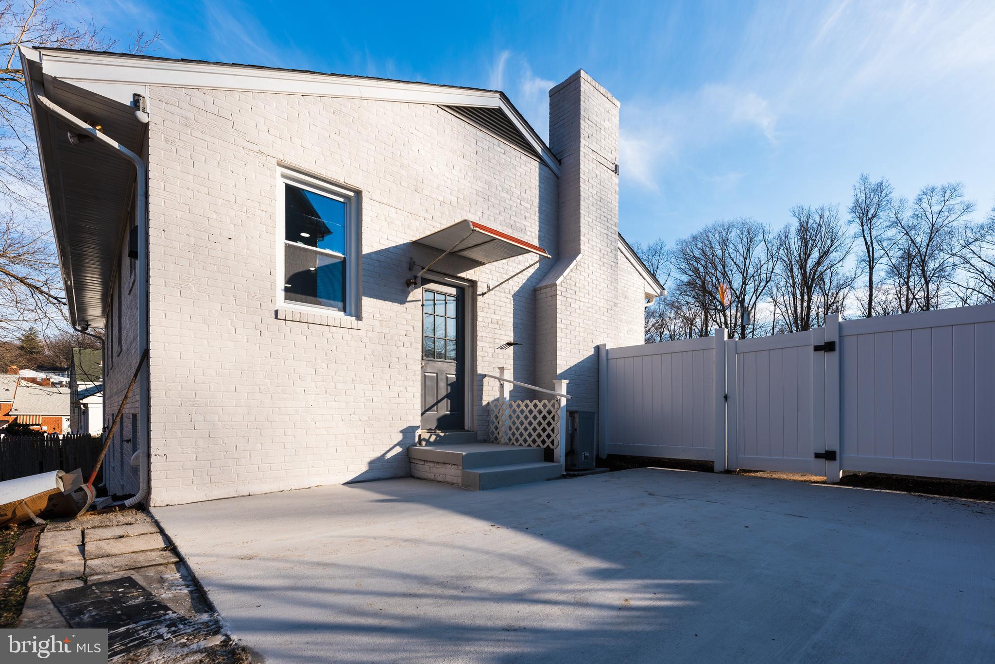 SPRINGFIELD - Residential