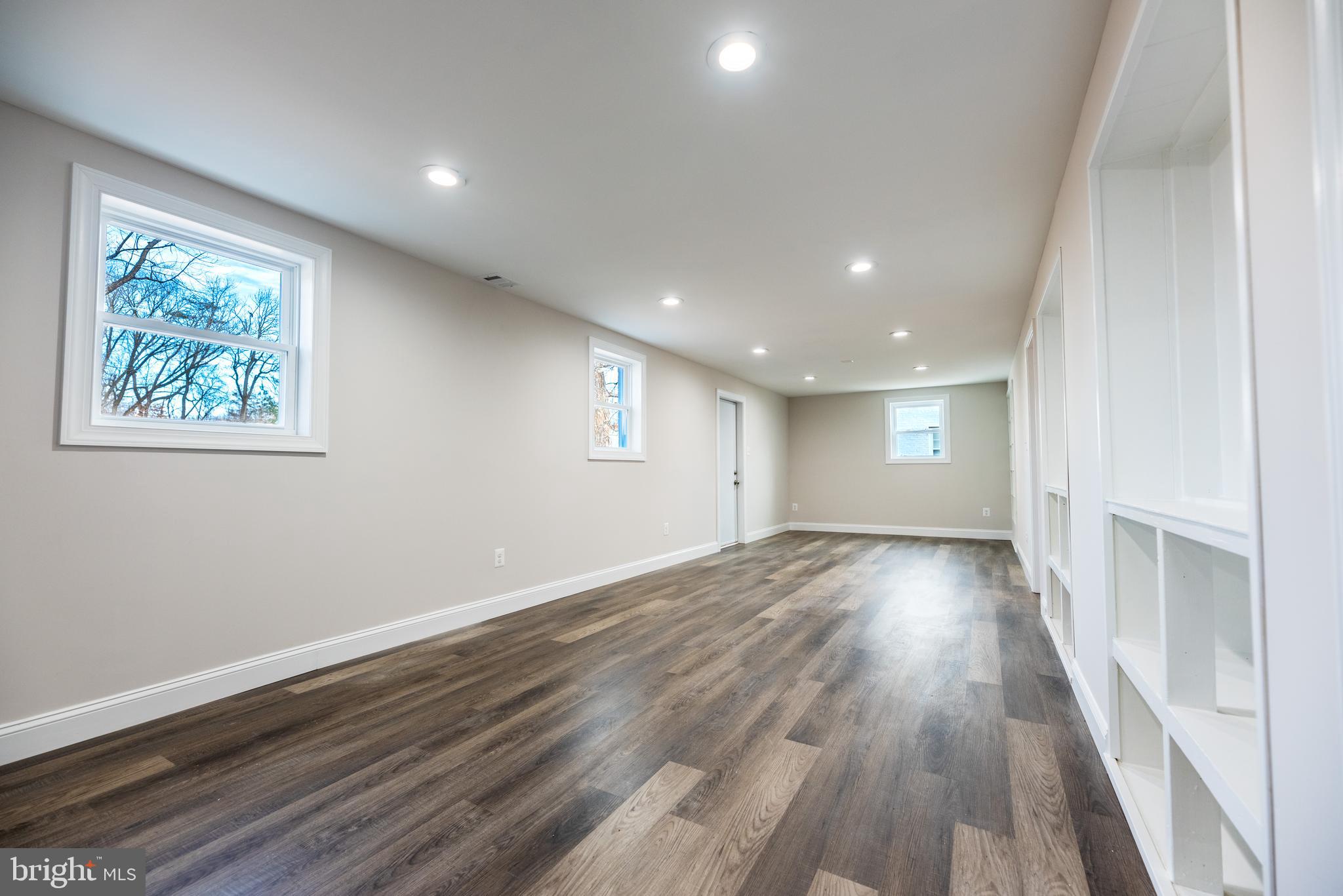 SPRINGFIELD - Residential