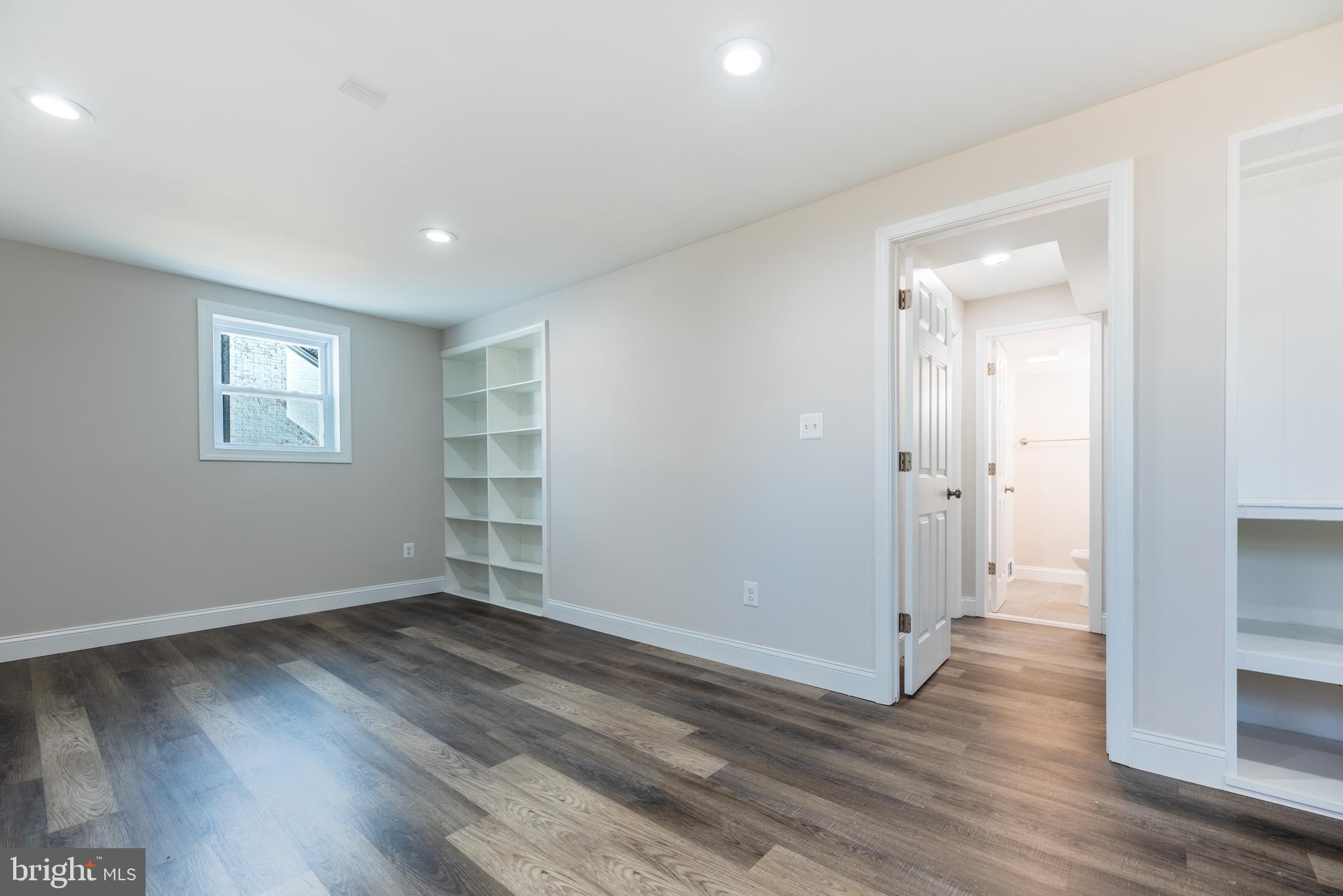 SPRINGFIELD - Residential