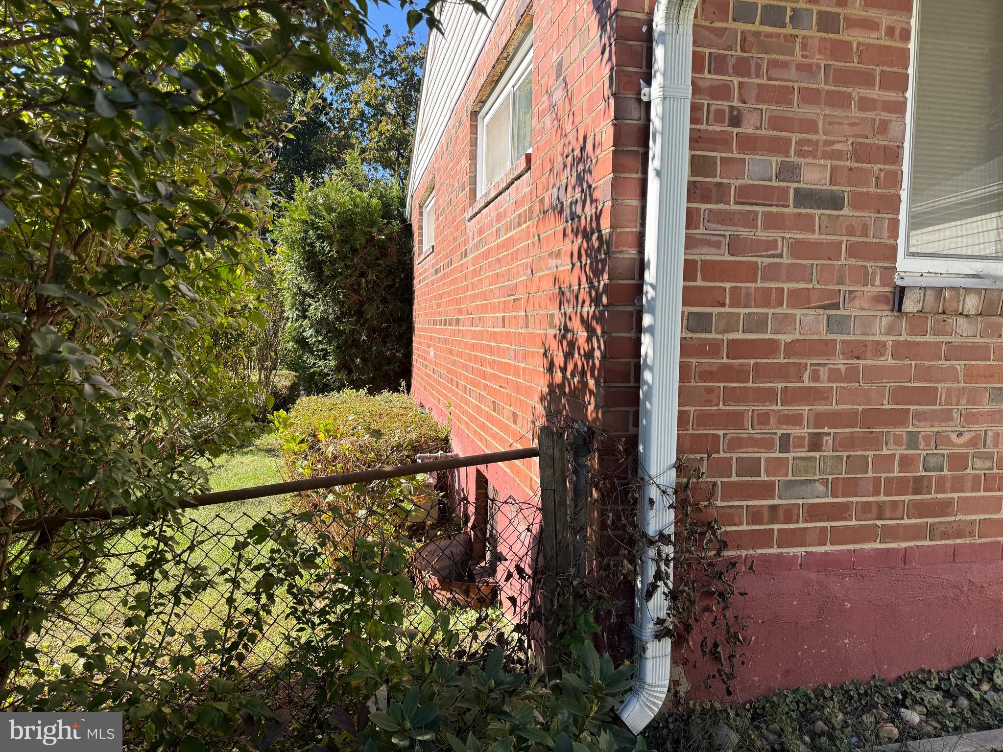 BREN MAR PARK - Residential