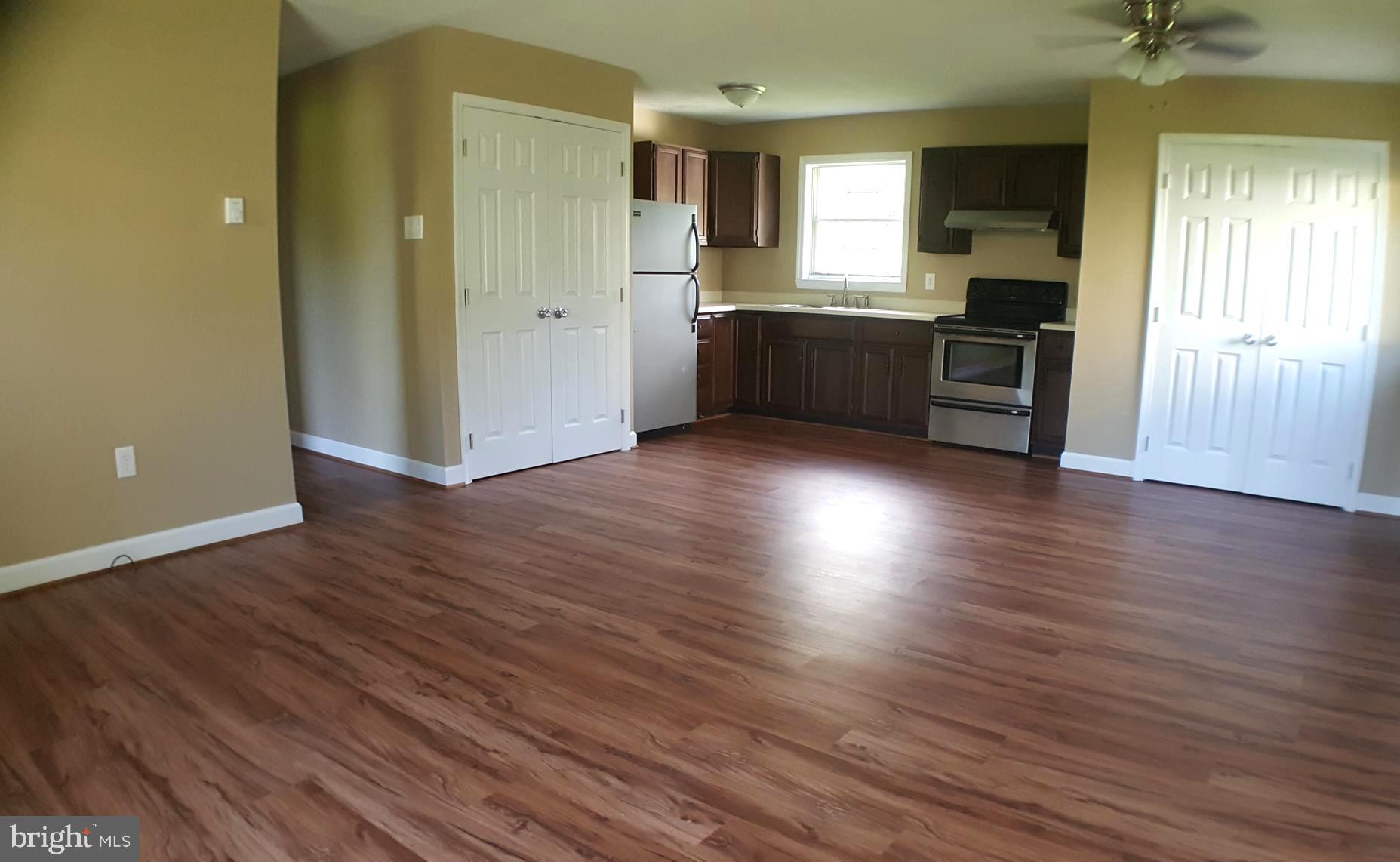 ORCHARD HILLS - Residential Lease