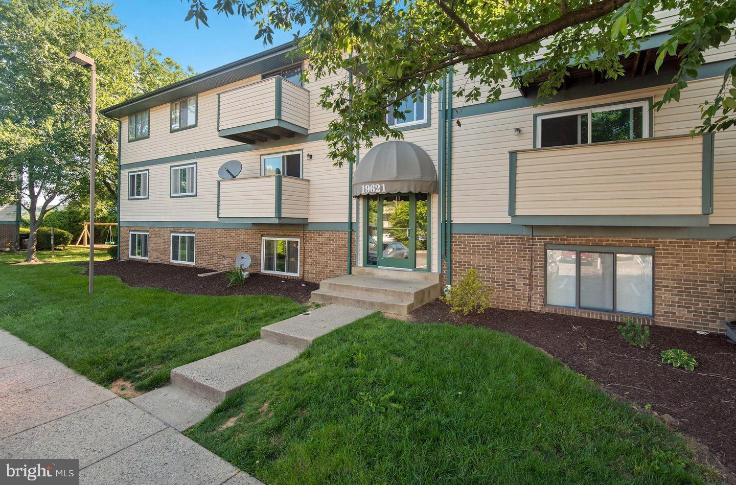 GREENFIELD COMMONS - Residential