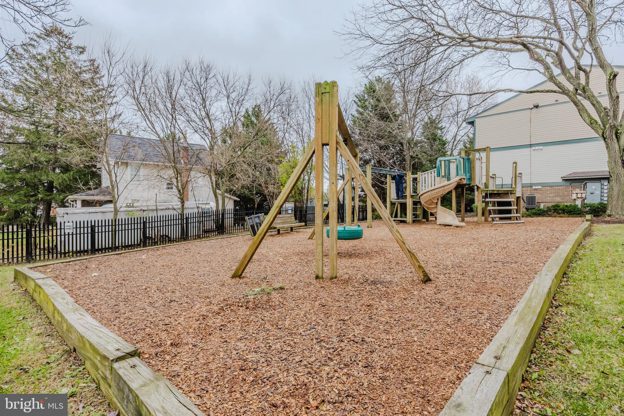 GREENFIELD COMMONS - Residential