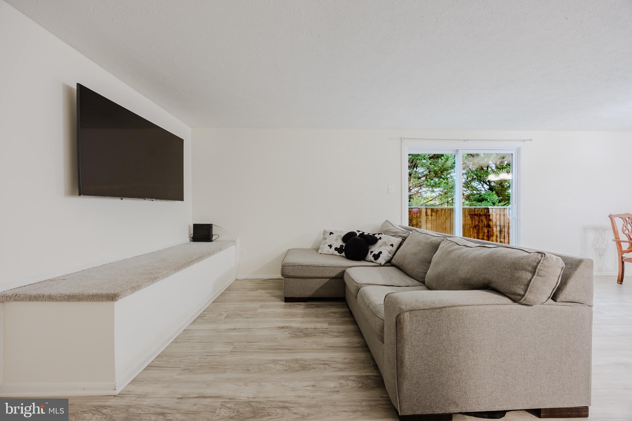 GREENFIELD COMMONS - Residential