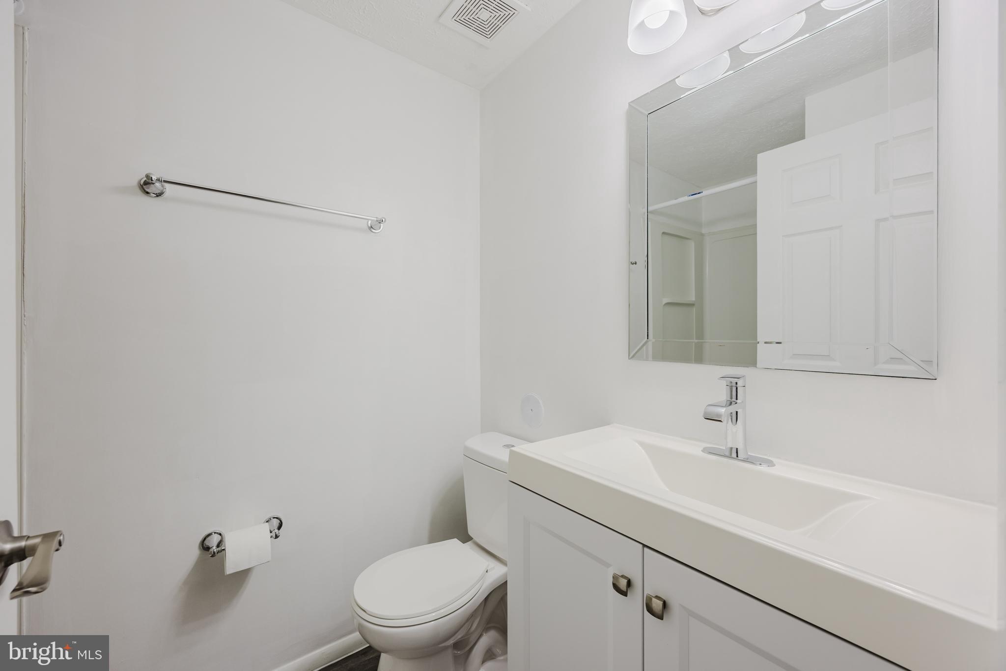 GREENFIELD COMMONS - Residential