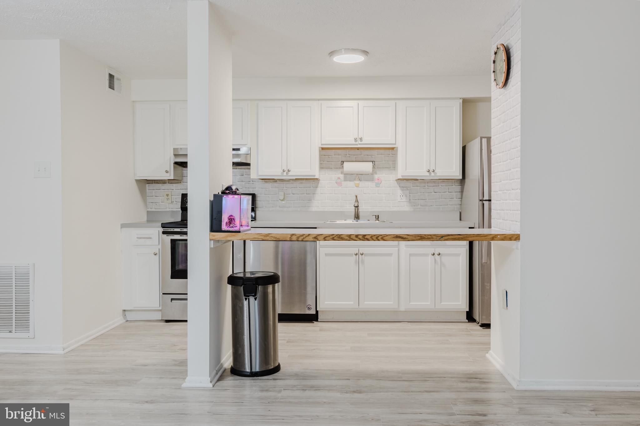 GREENFIELD COMMONS - Residential