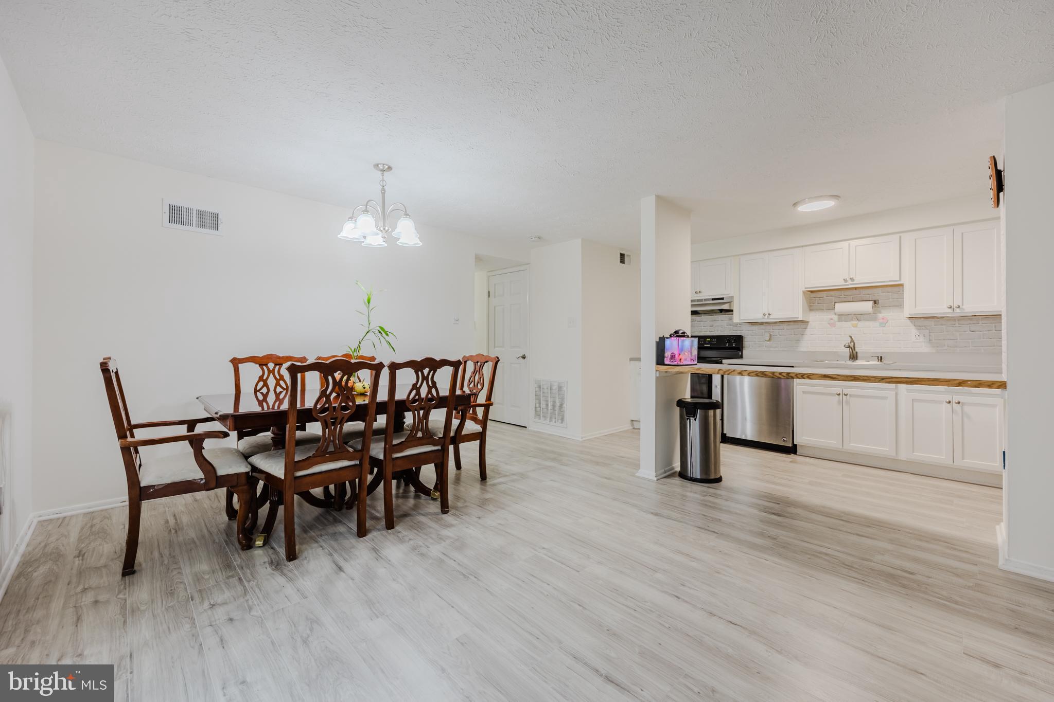 GREENFIELD COMMONS - Residential