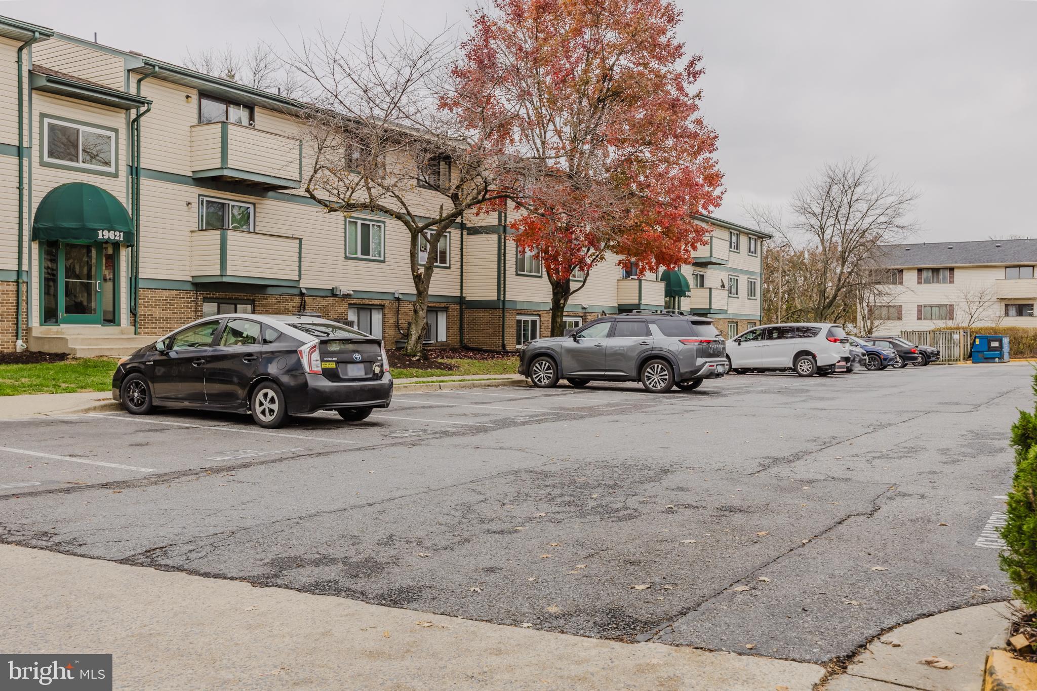 GREENFIELD COMMONS - Residential